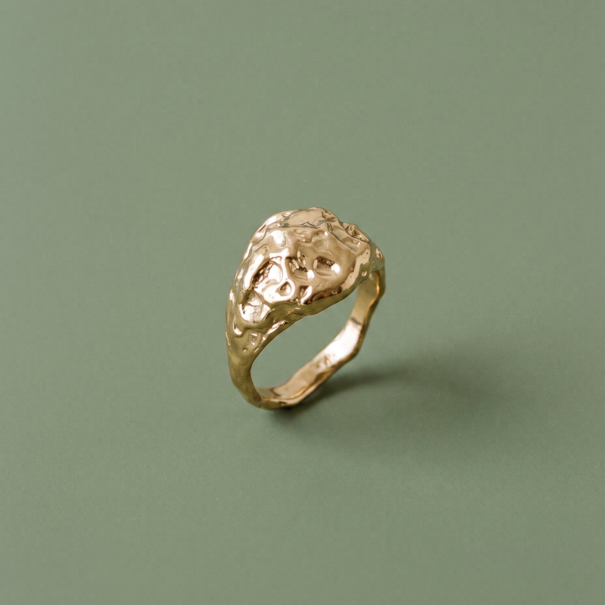 LYA GOLD RING