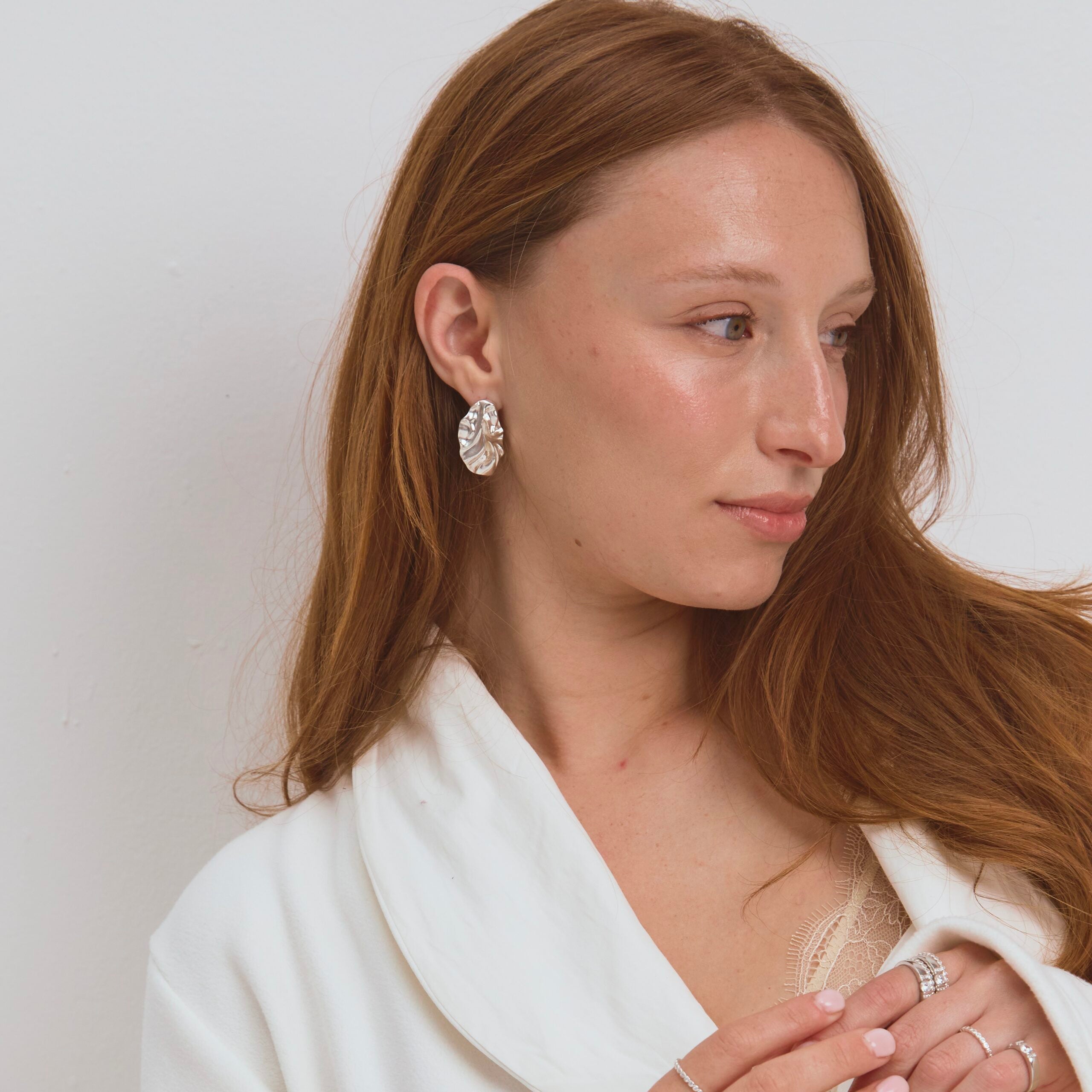 NOFIA SILVER EARRINGS
