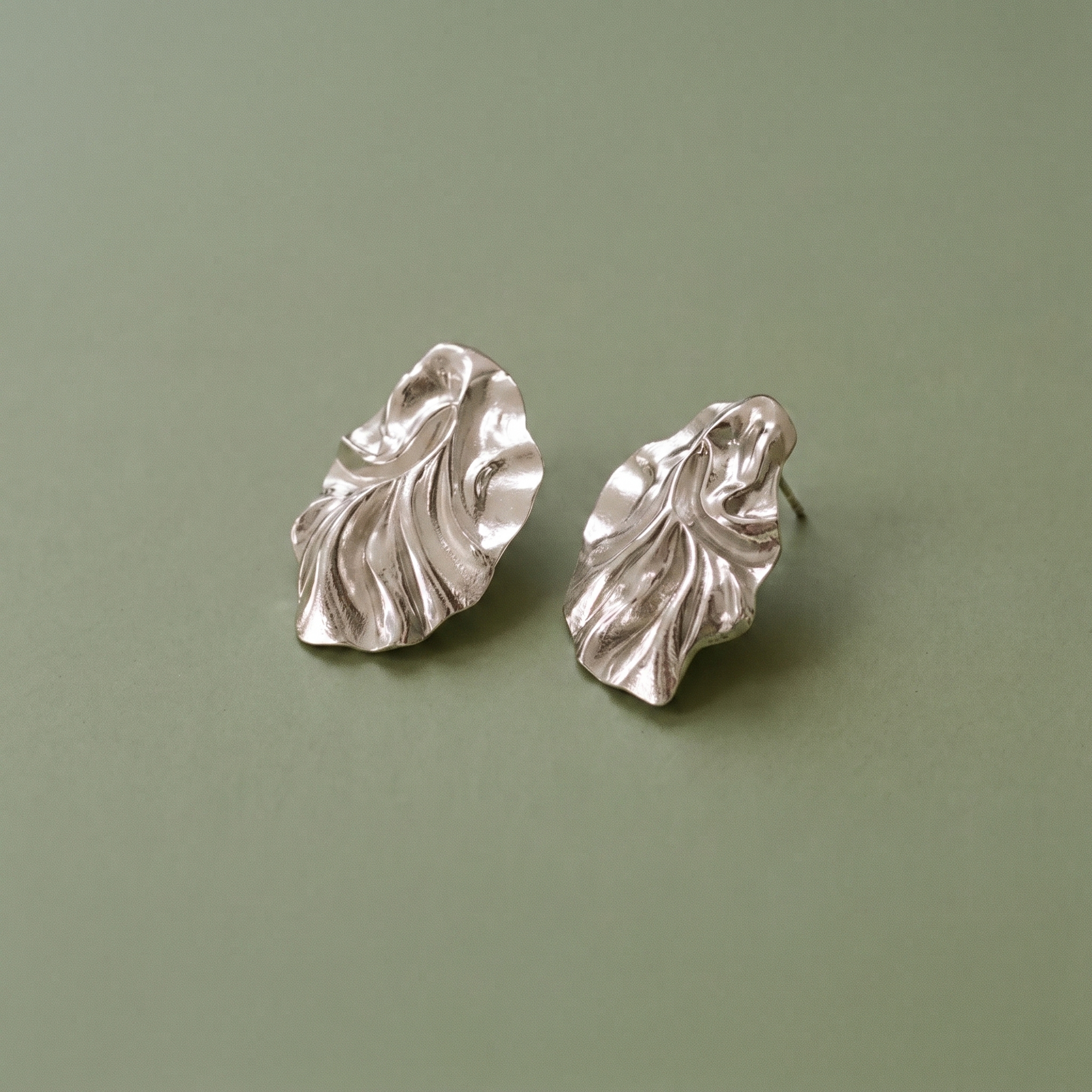NOFIA SILVER EARRINGS