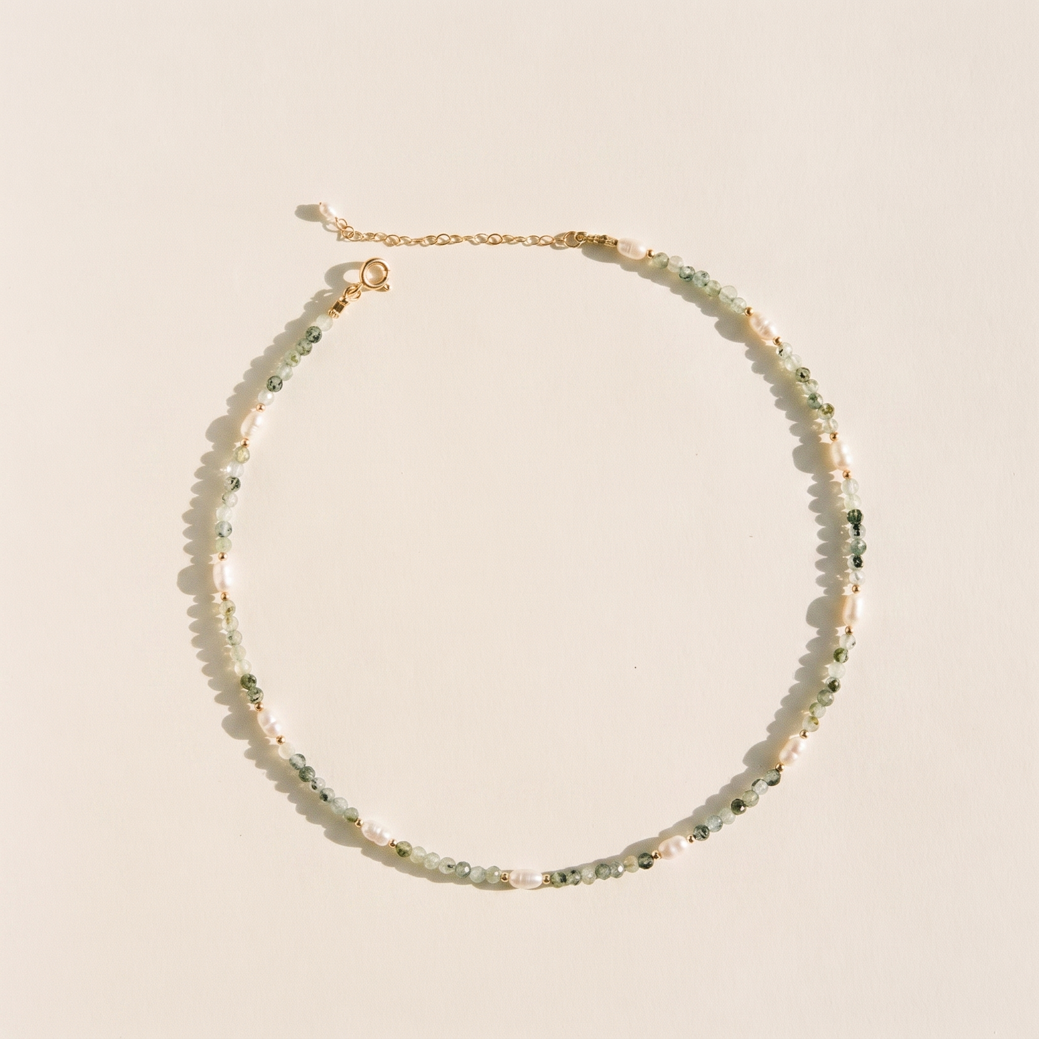 OLIVIA GOLD NECKLACE