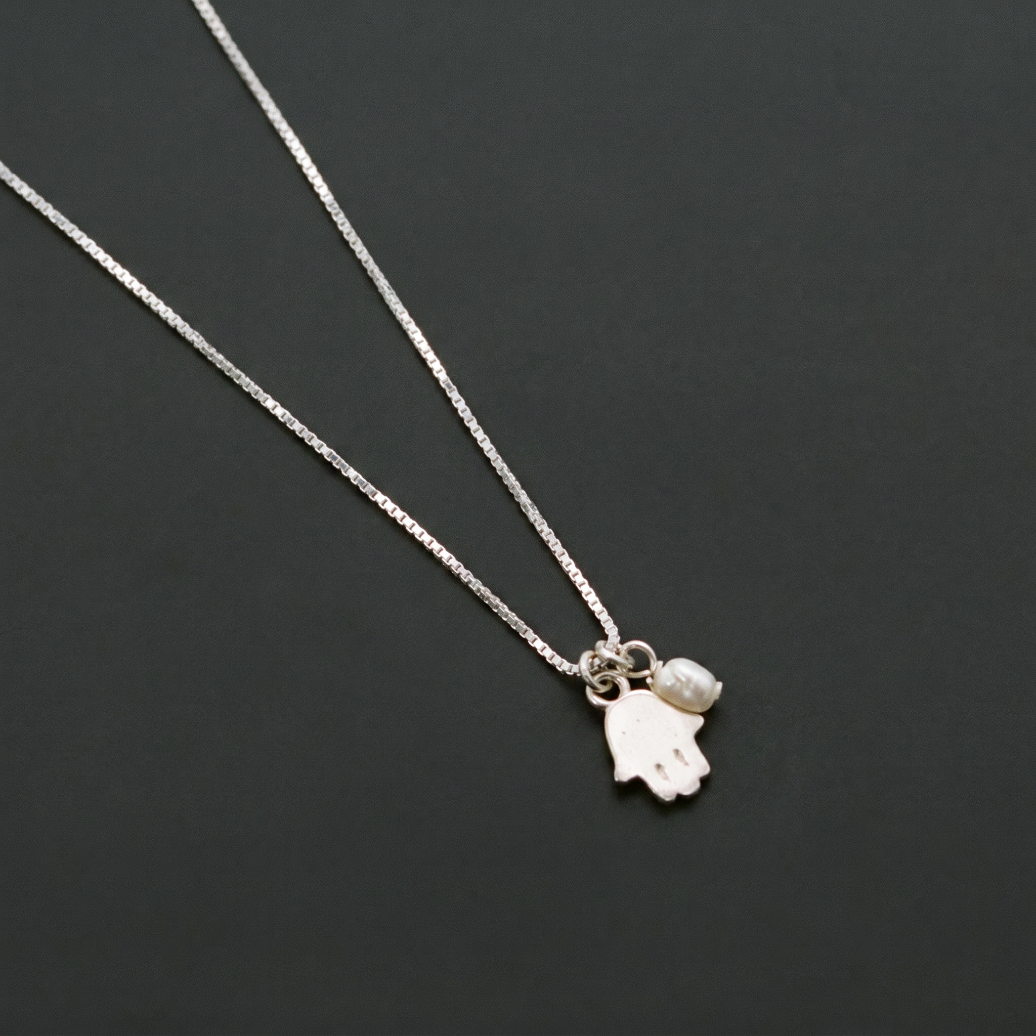 MAAYAN SILVER NECKLACE