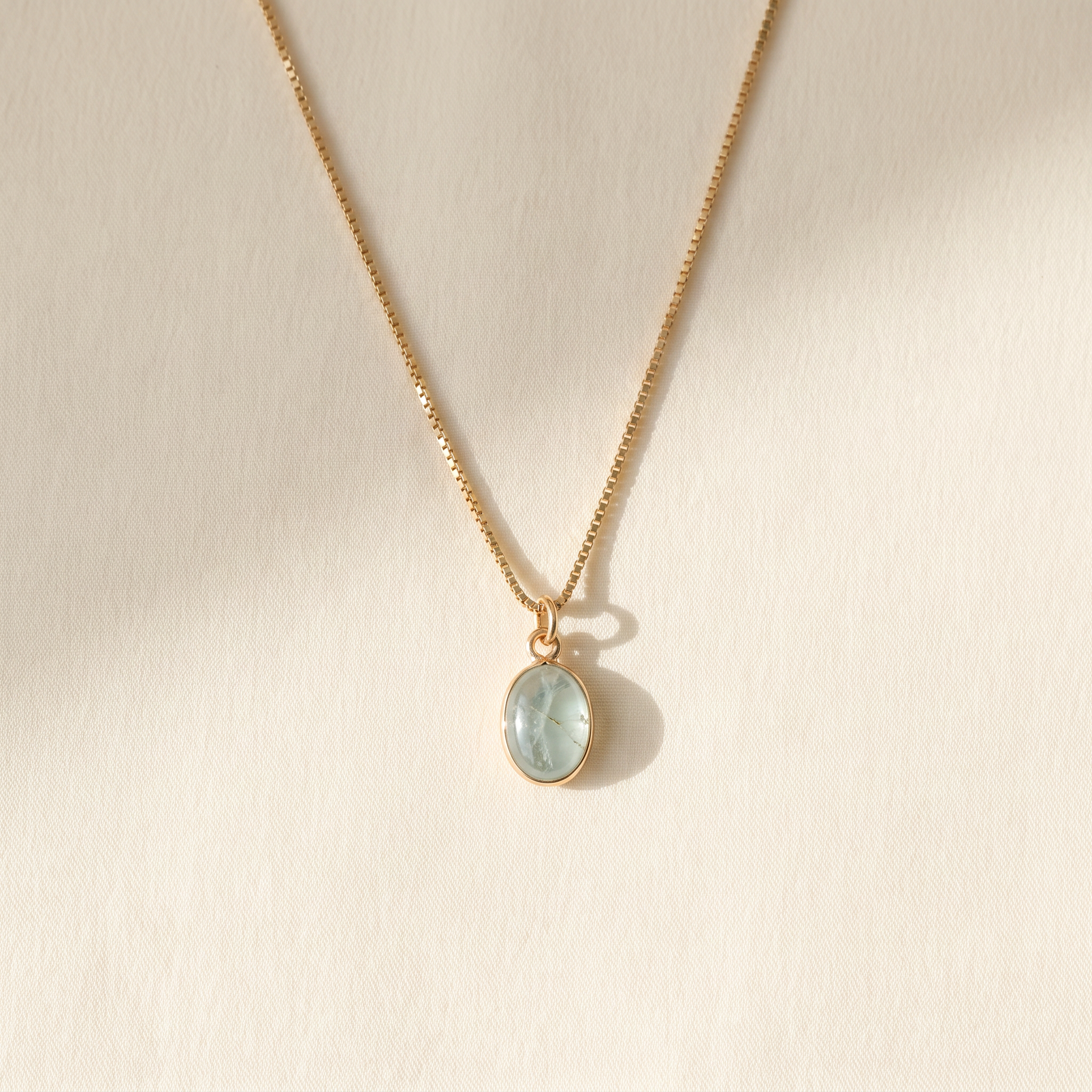 AQUA MARINE GOLD NECKLACE