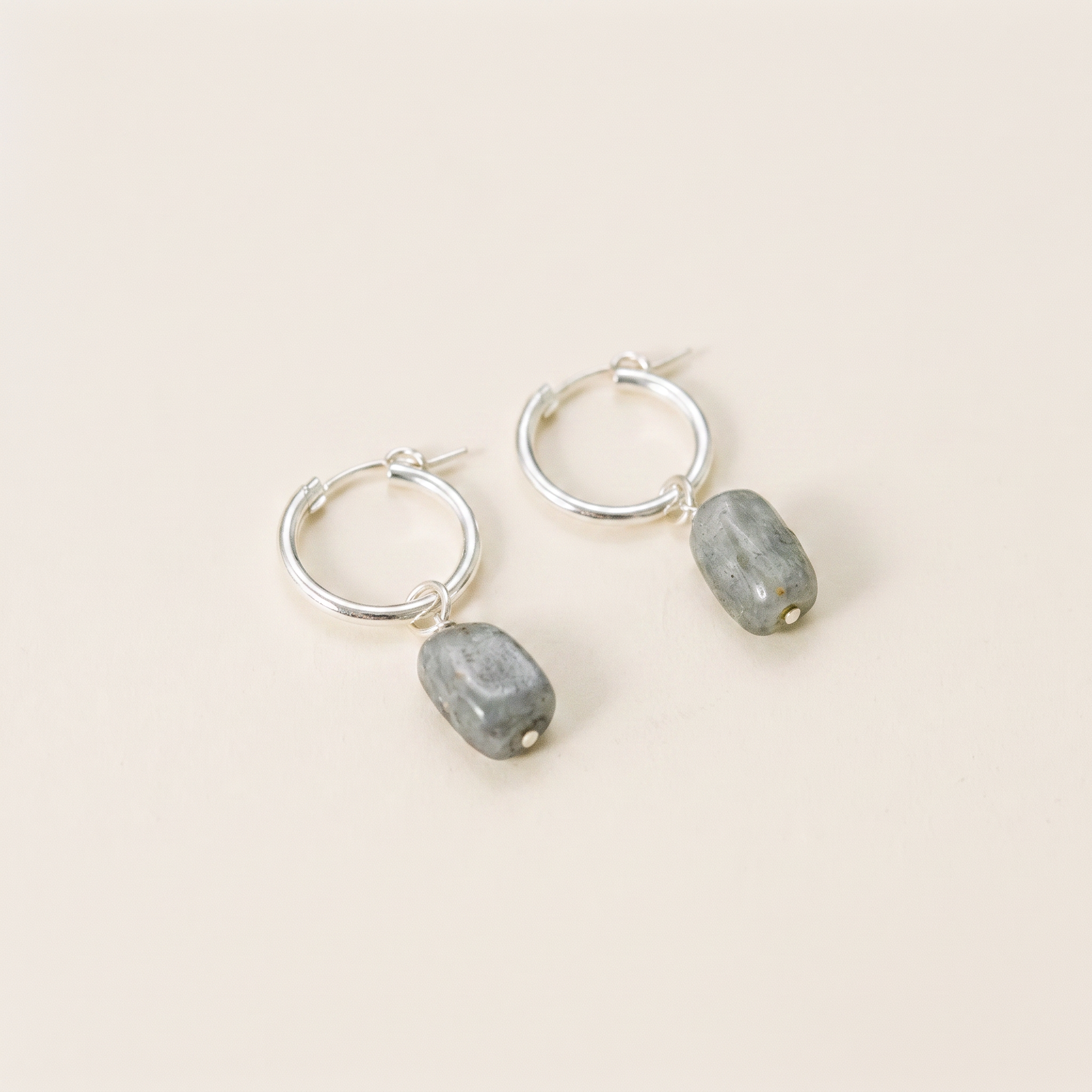 SHANI SILVER HOOPS