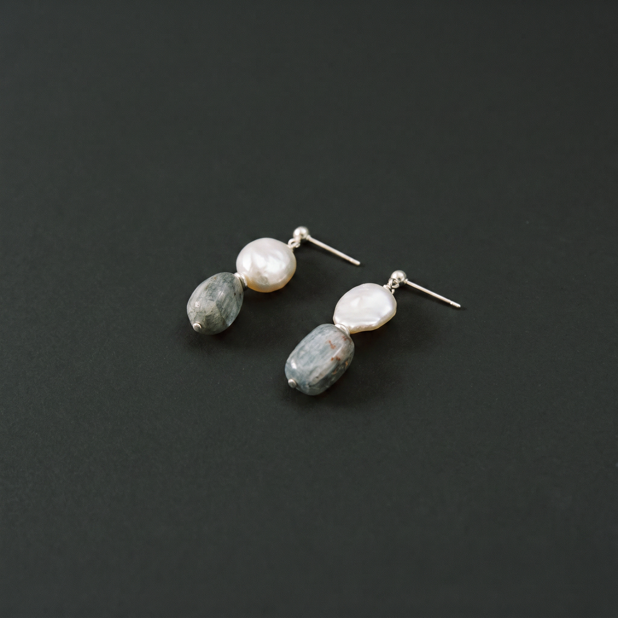 RICHIE SILVER EARRINGS