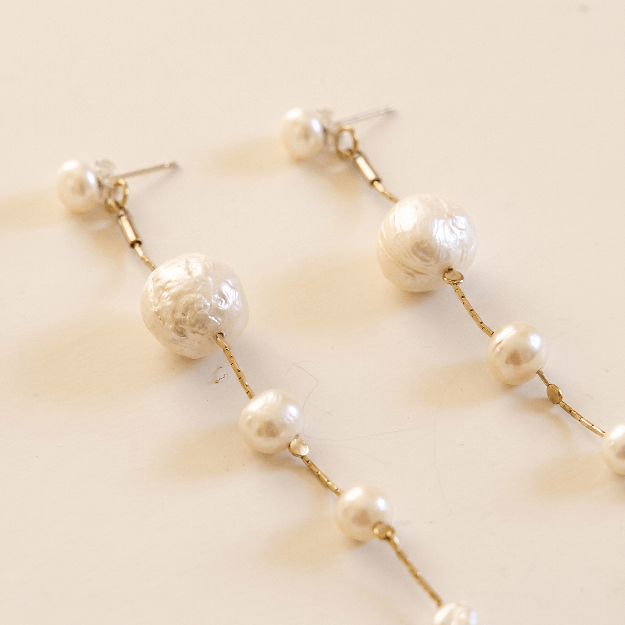 OR GOLD EARRINGS