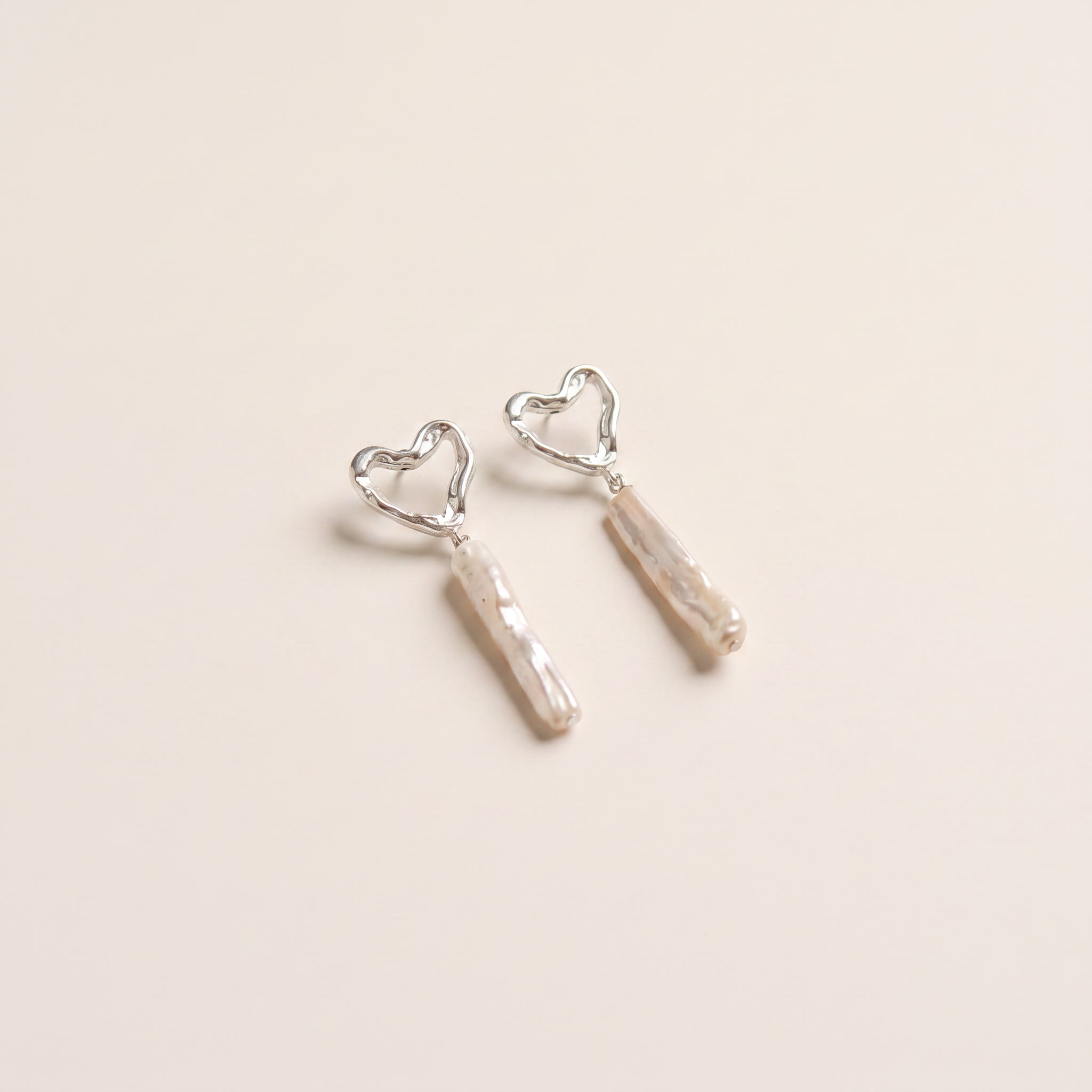 LIV SILVER EARRINGS