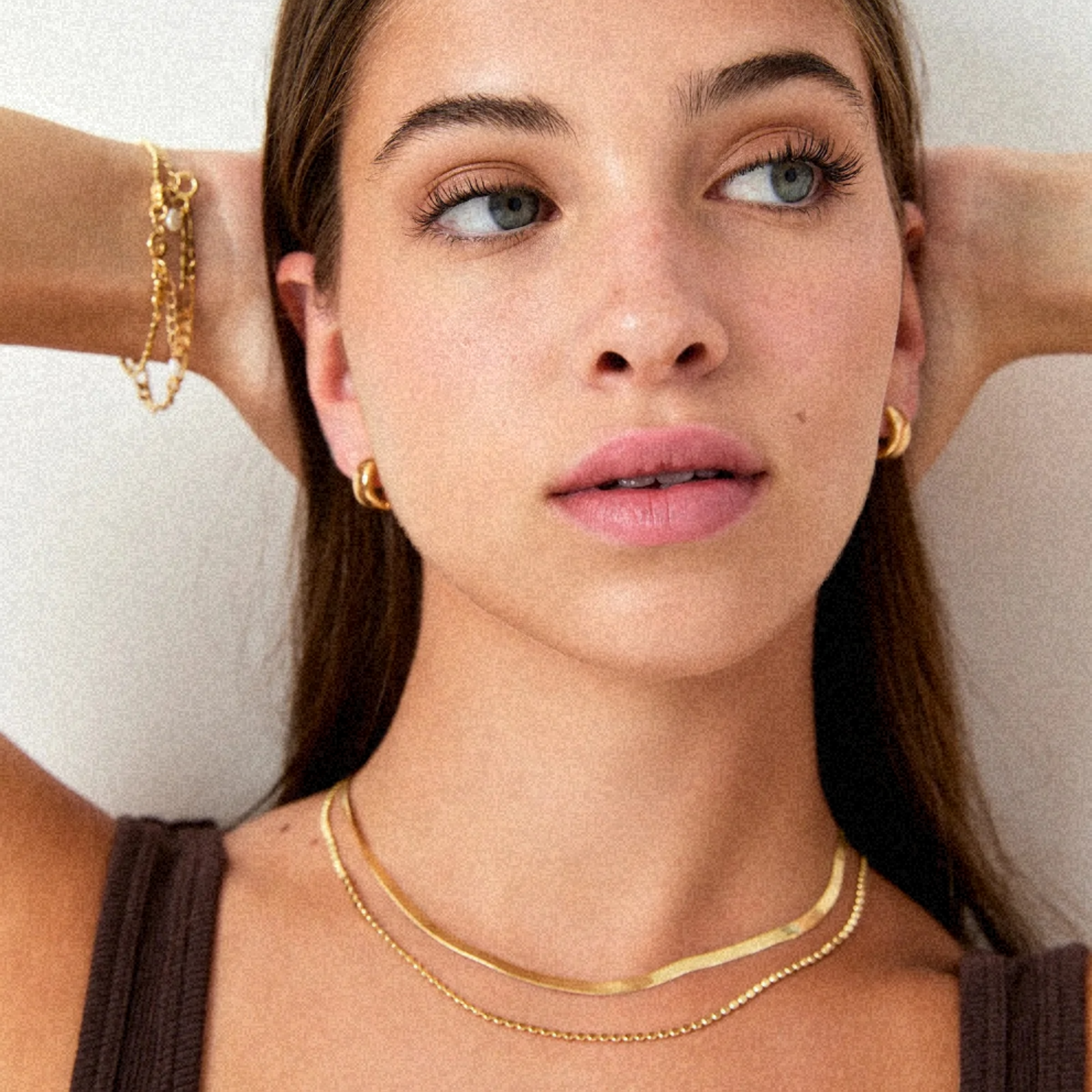 SHIRA GOLD NECKLACE