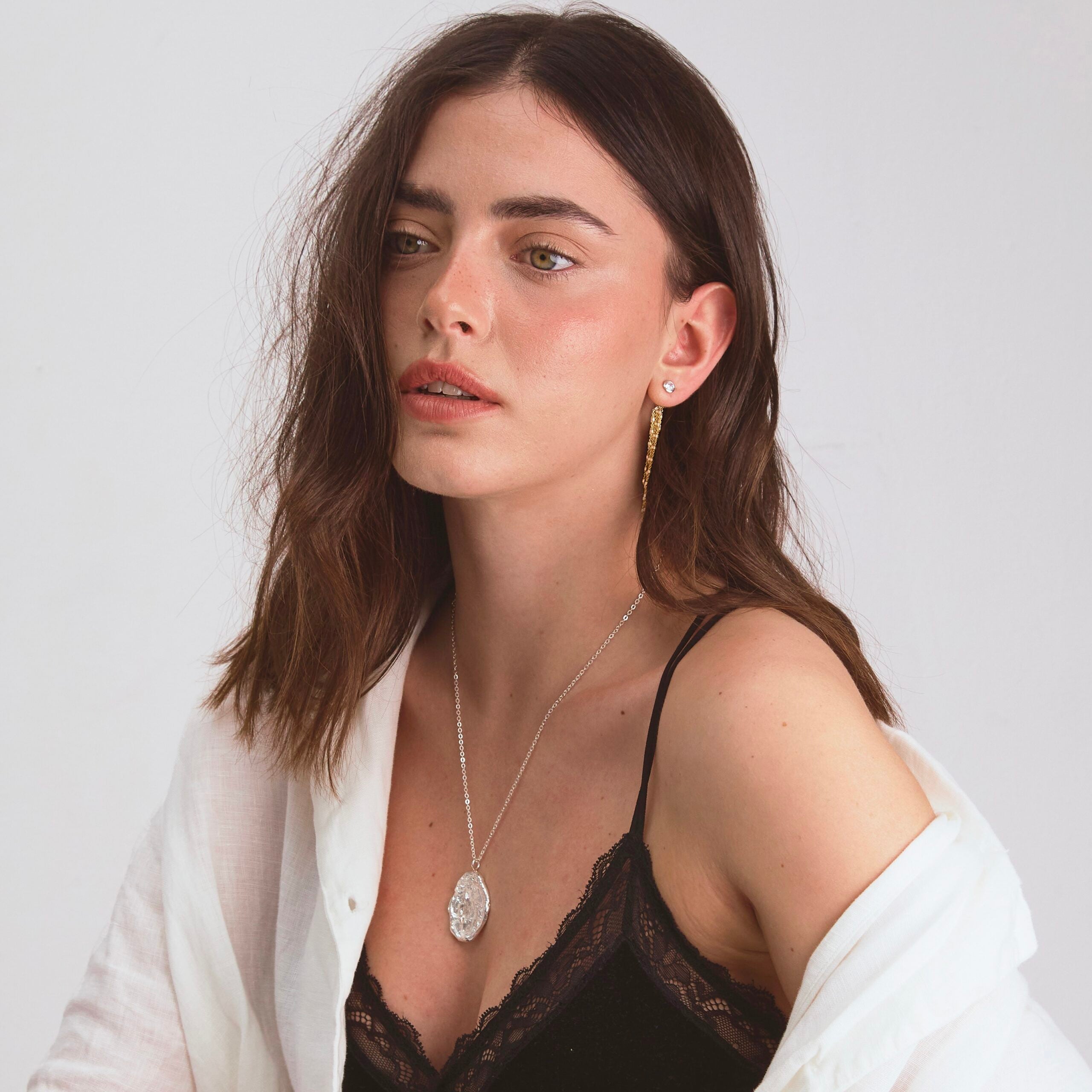 LYA SILVER NECKLACE