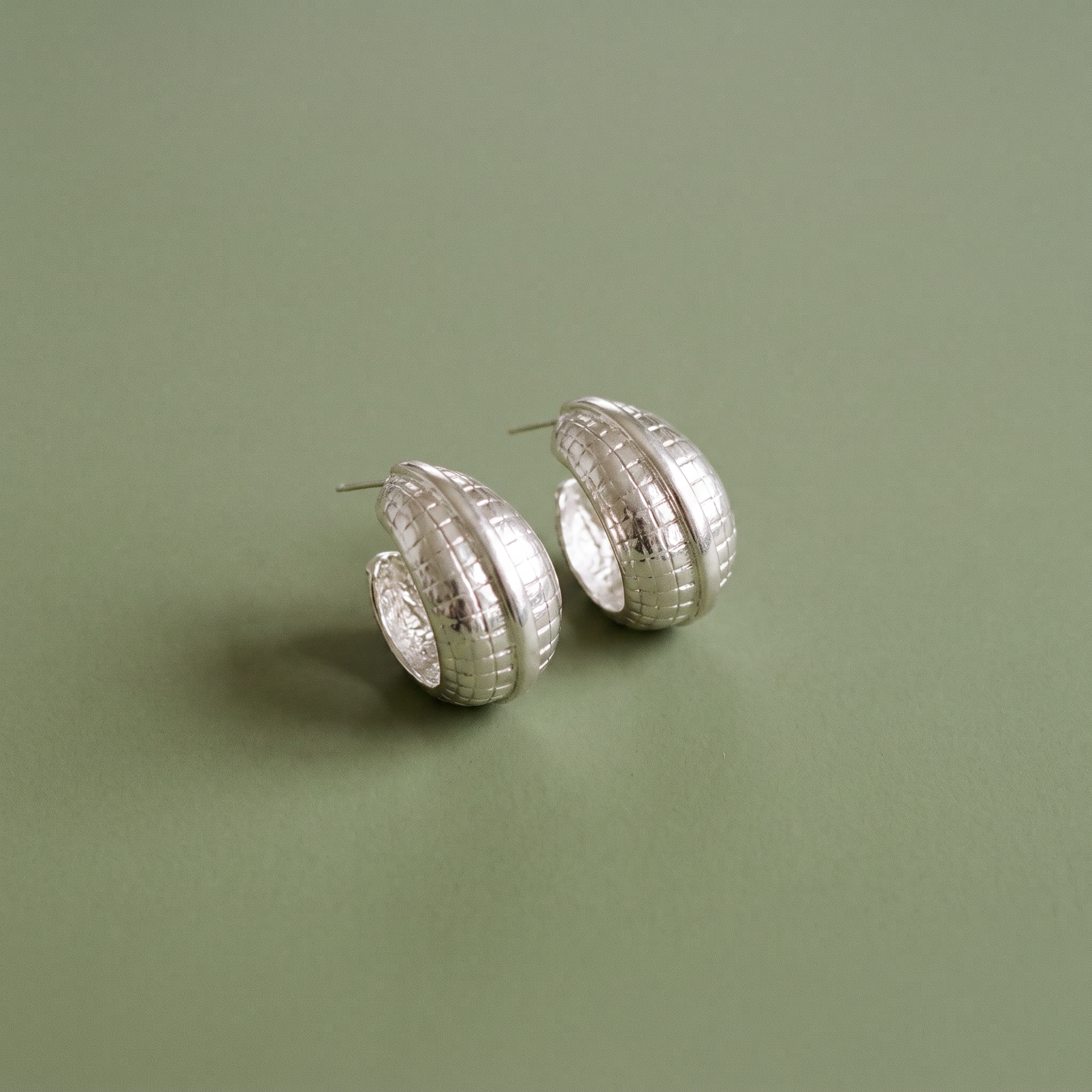 LIHI SILVER EARRINGS