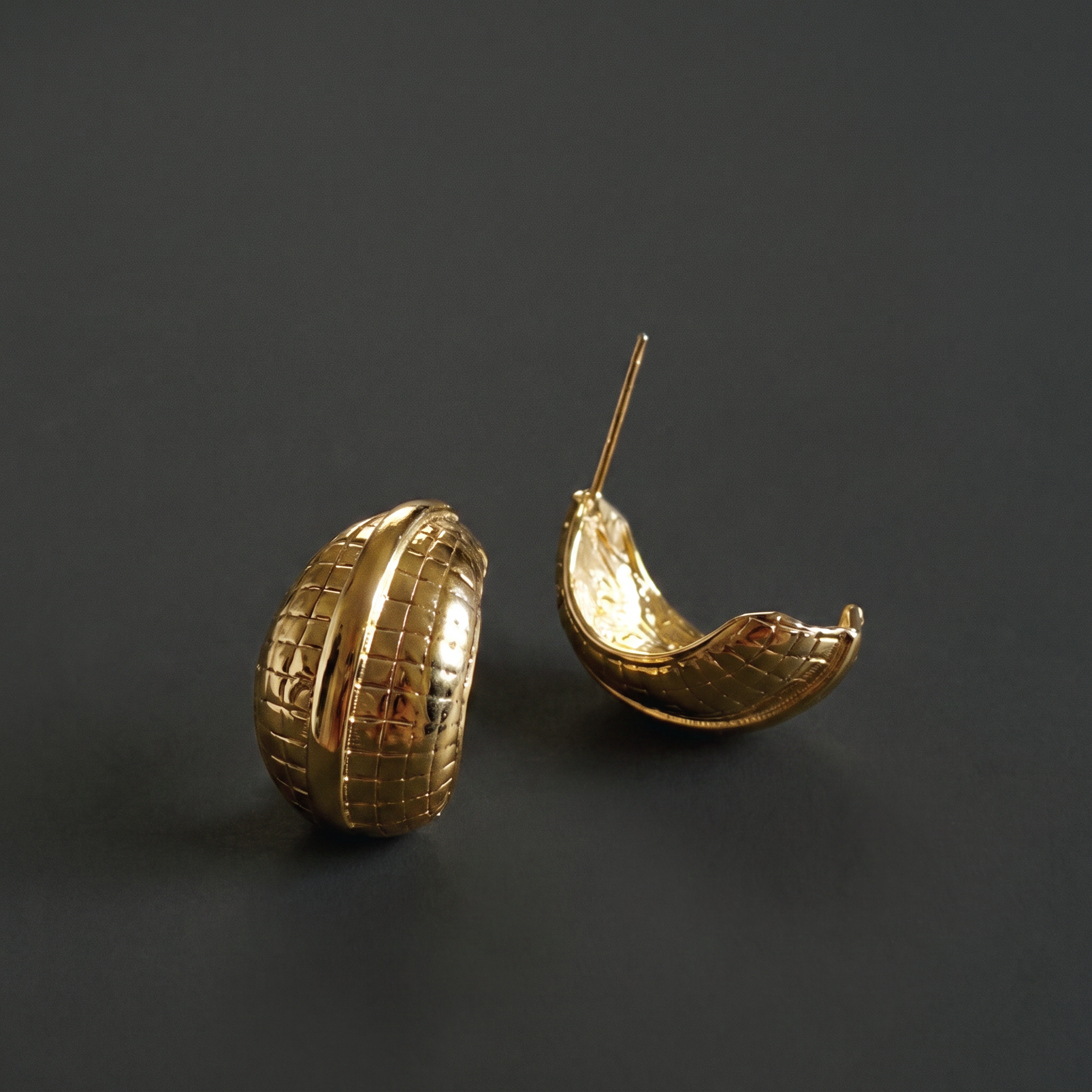LIHI GOLD EARRINGS