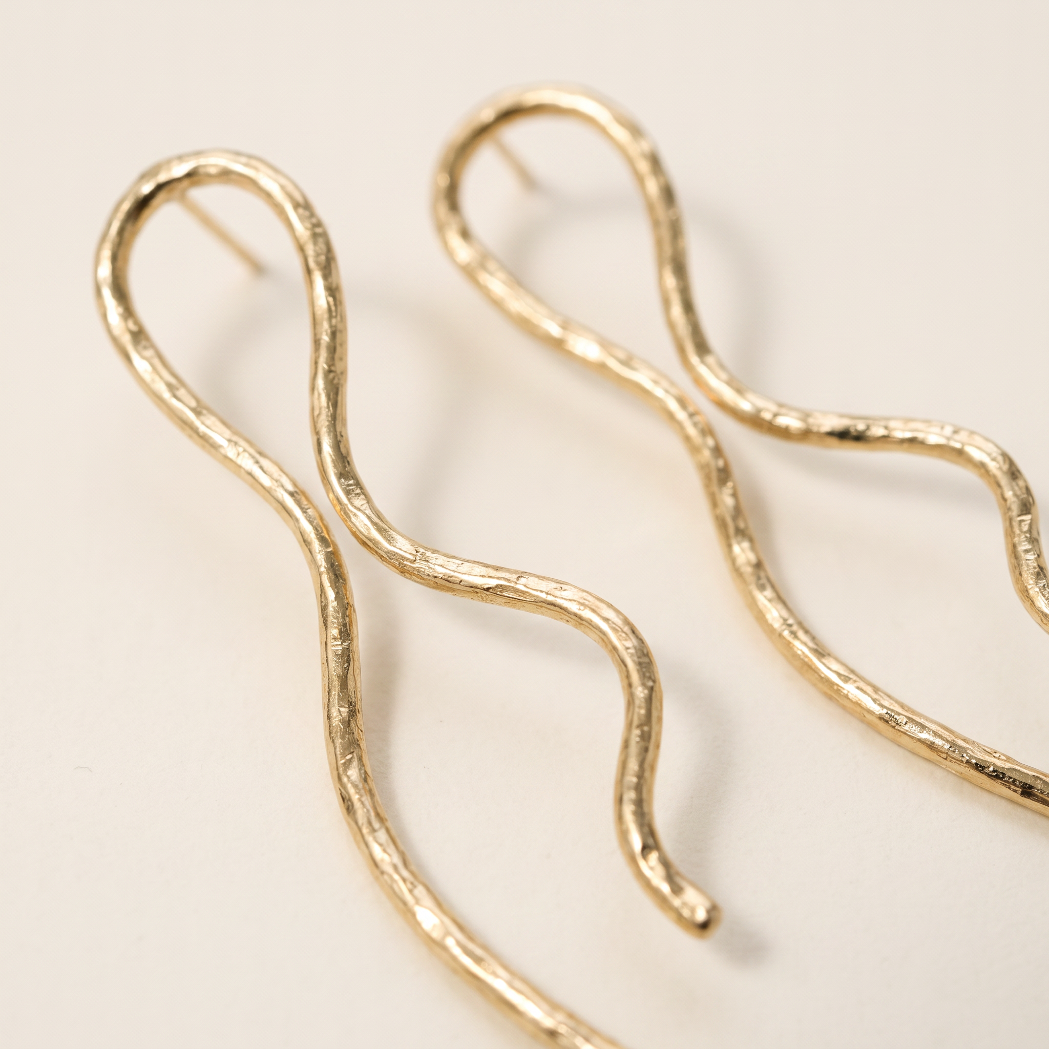 ARIA GOLD EARRINGS