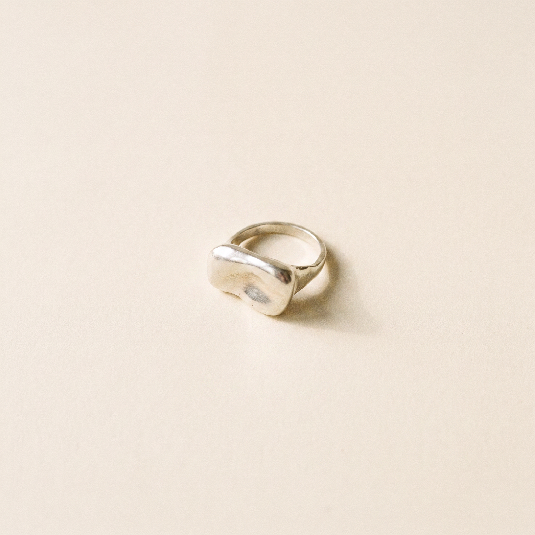 CAPRI SILVER RING