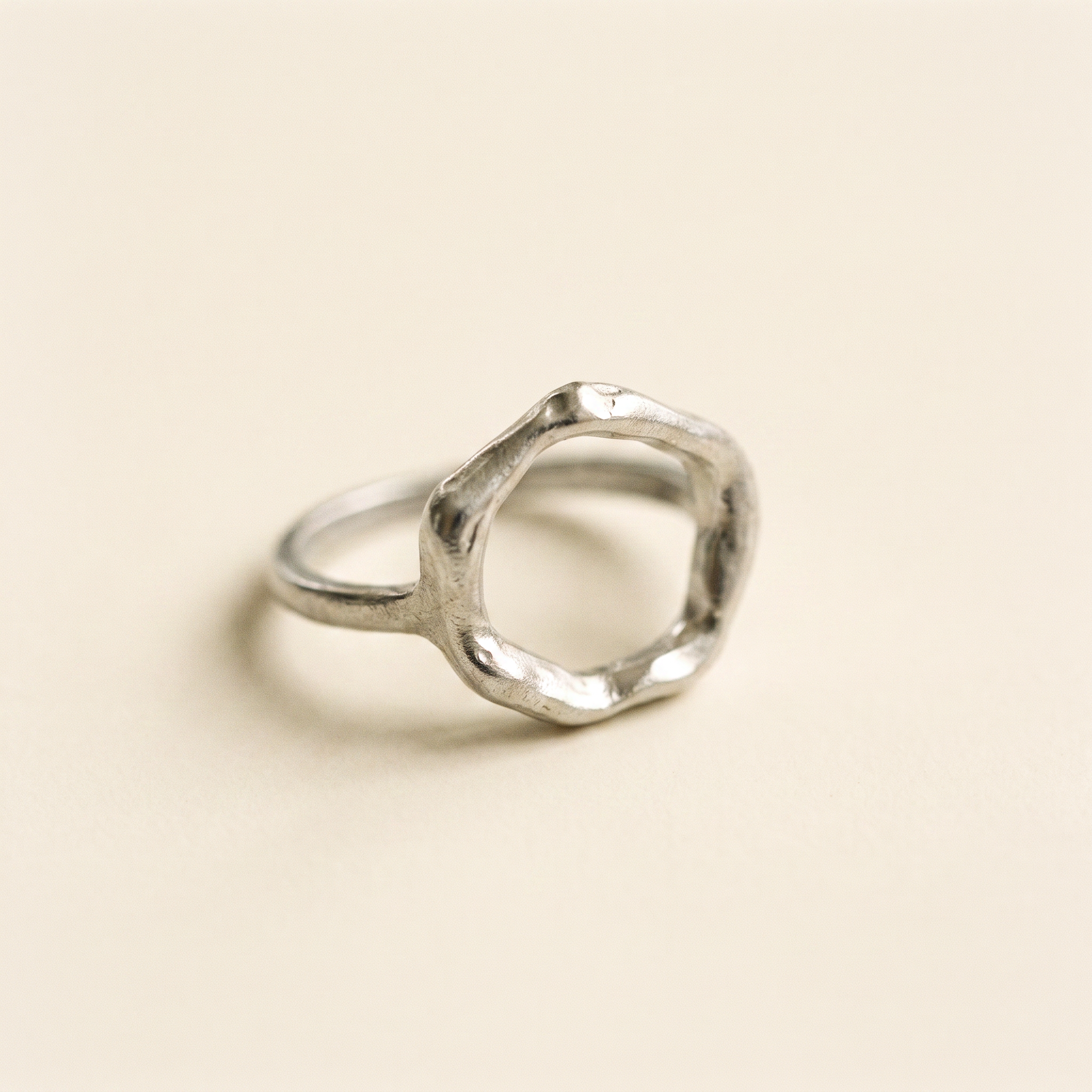 LUNA SILVER RING