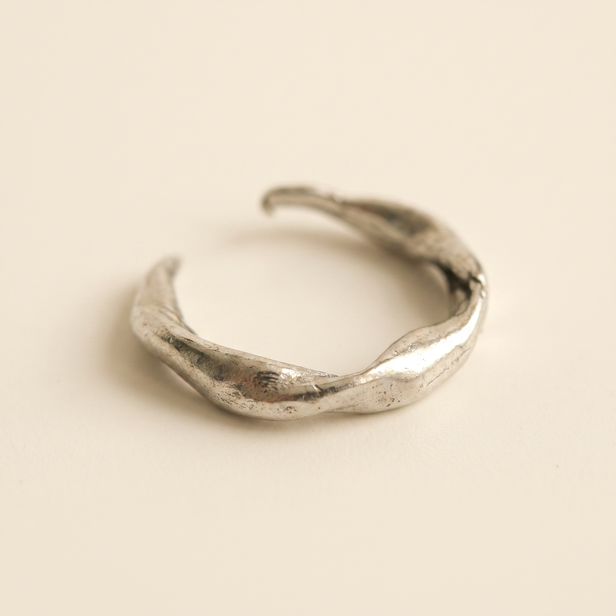 ONDA SILVER RING