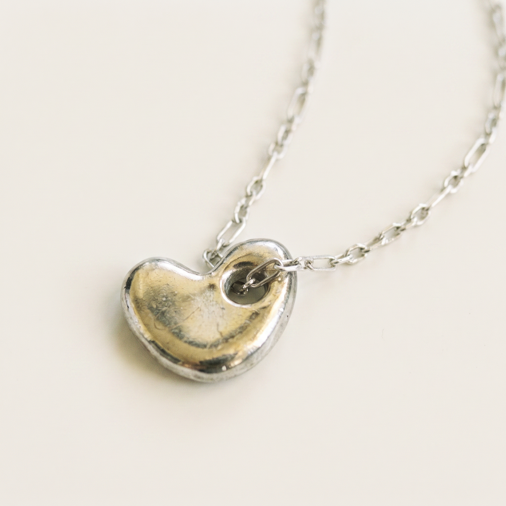 LEV SILVER NECKLACE