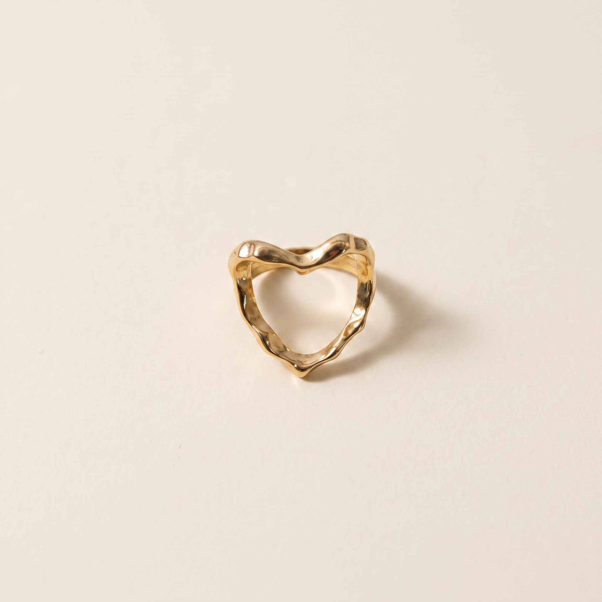 LOVE GOLD RING