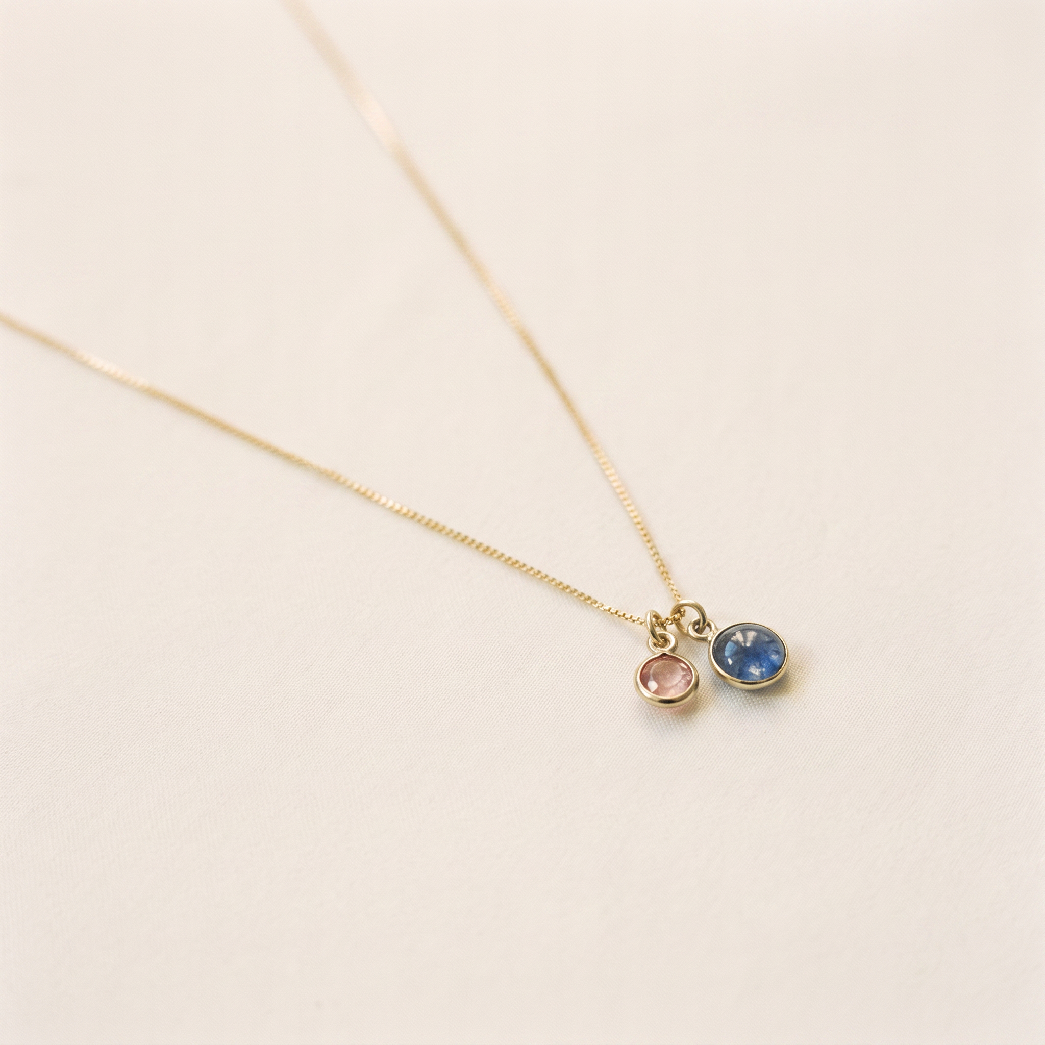 TAL NECKLACE