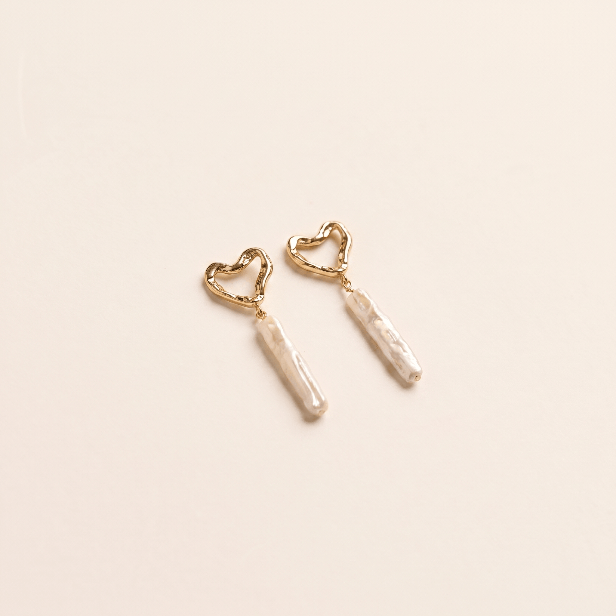 HEART GOLD EARRINGS