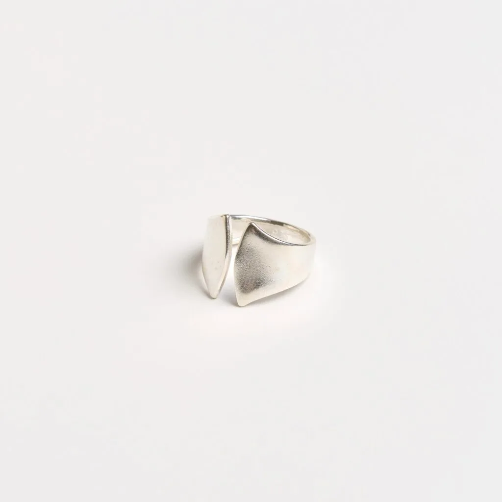 OLIVER RING