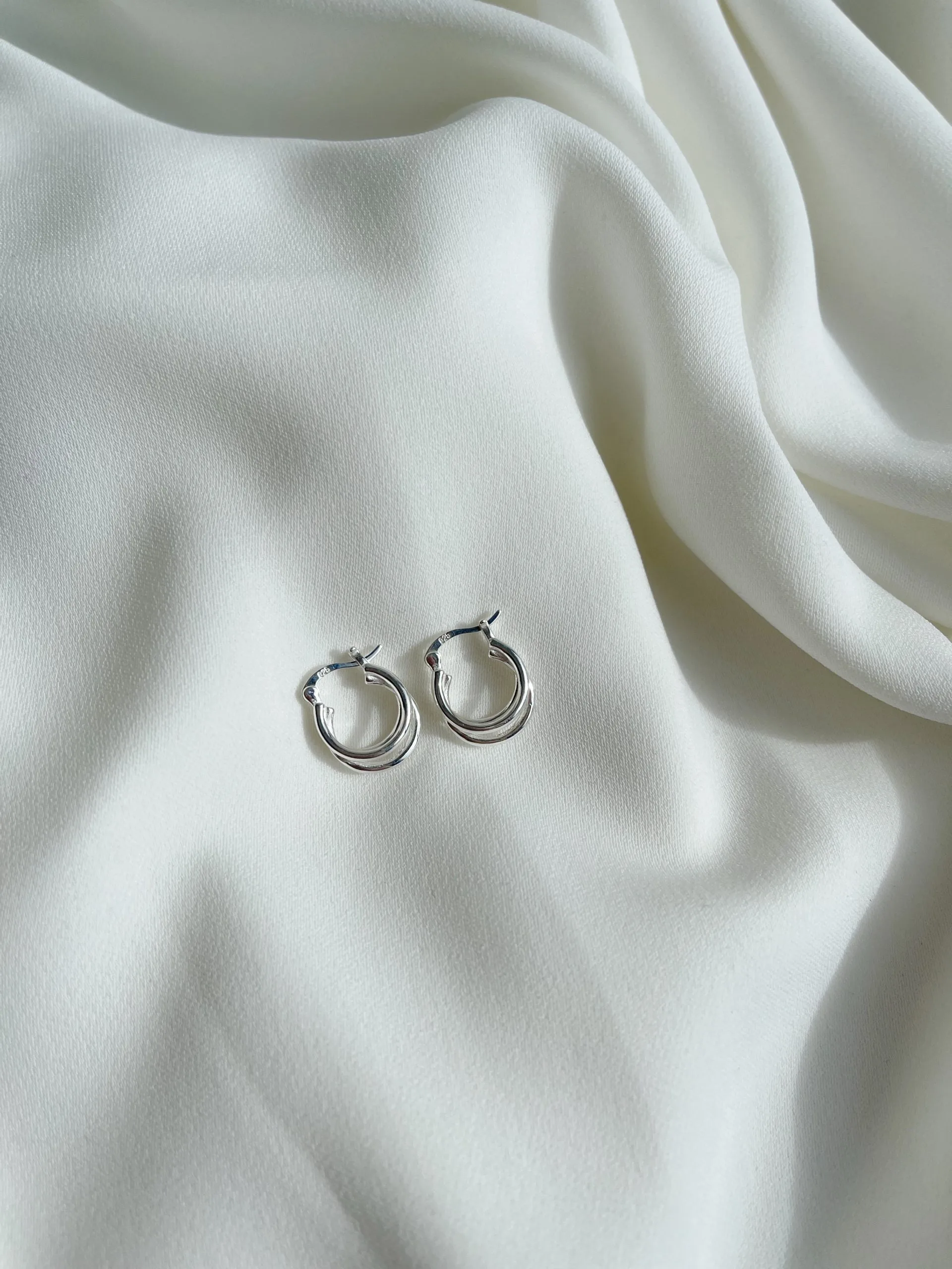 OSCAR EARRINGS