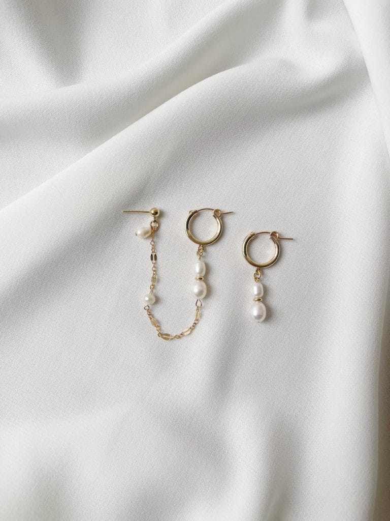 JOHN DOUBLE GOLD EARRINGS