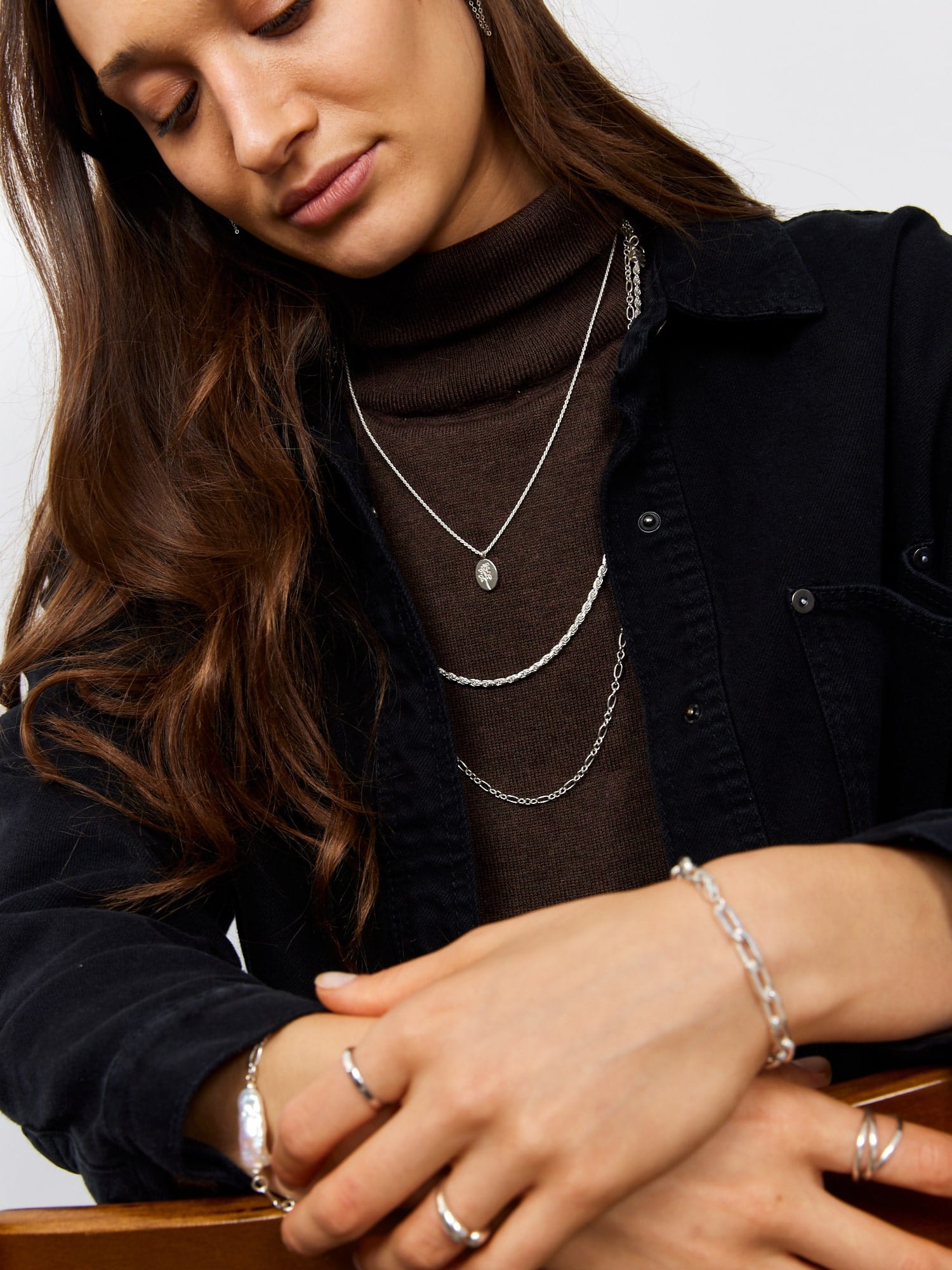 FLOWER SILVER NECKLACE