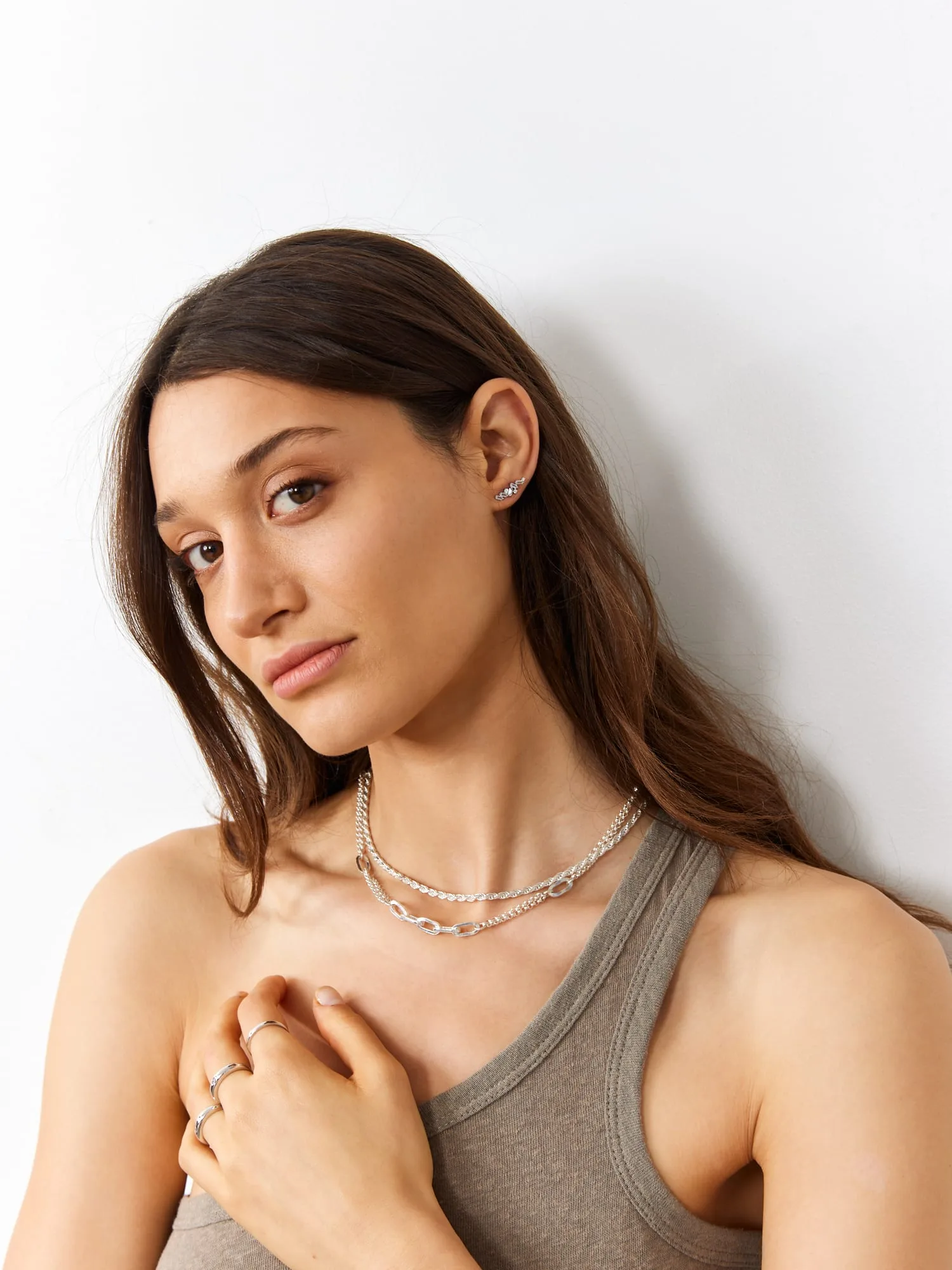 NIV SILVER NECKLACE