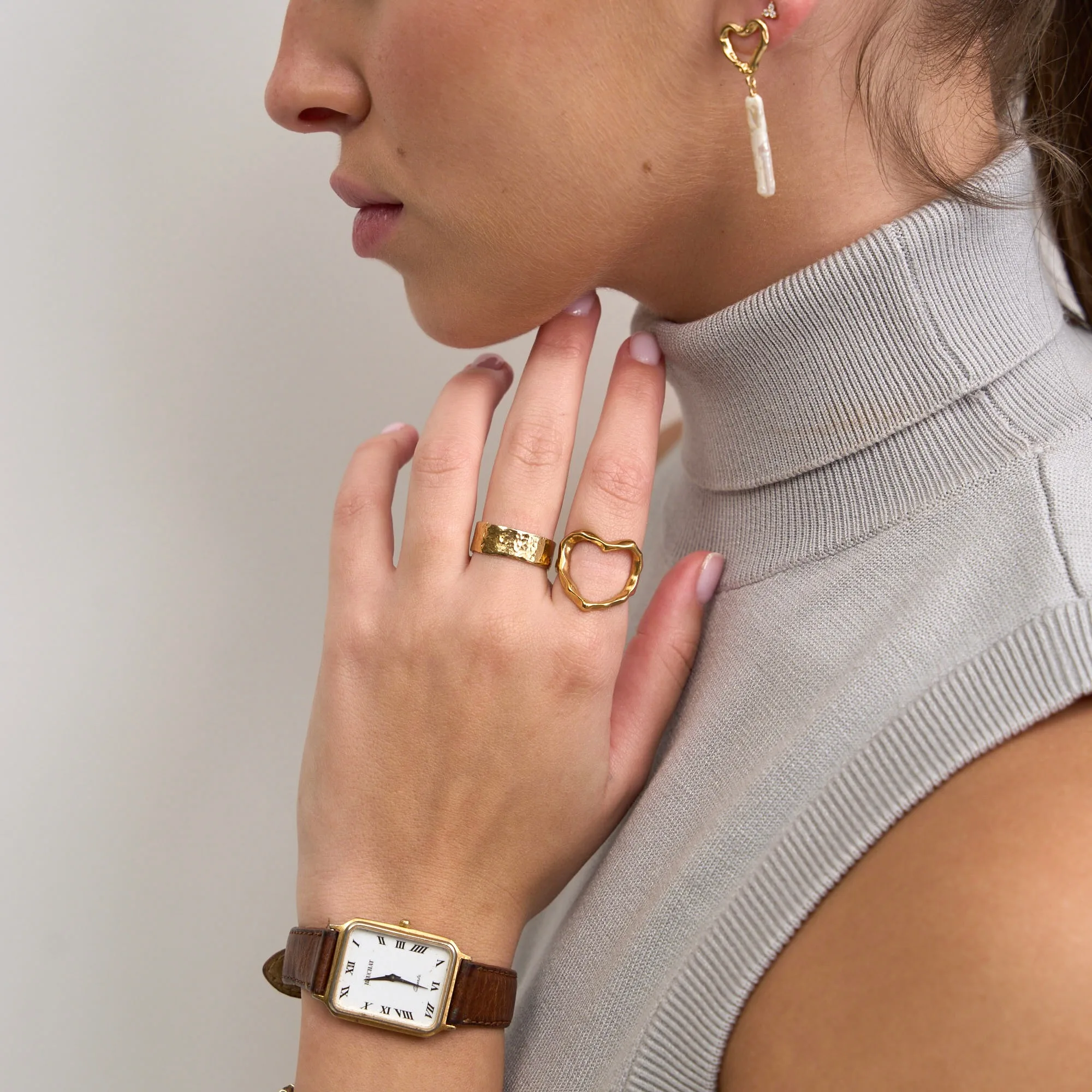 LOVE GOLD RING
