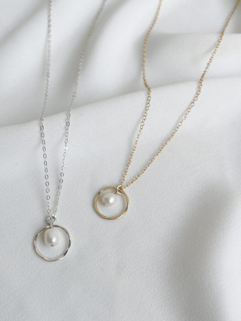 MOON NECKLACE