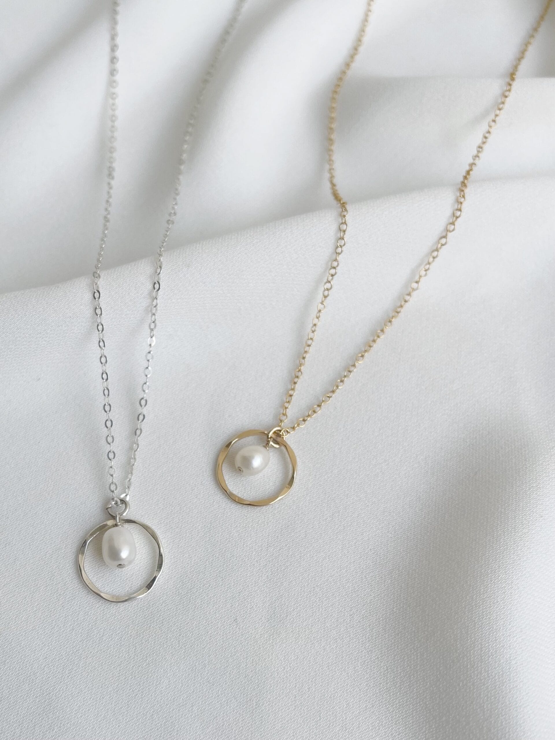 MOON NECKLACE