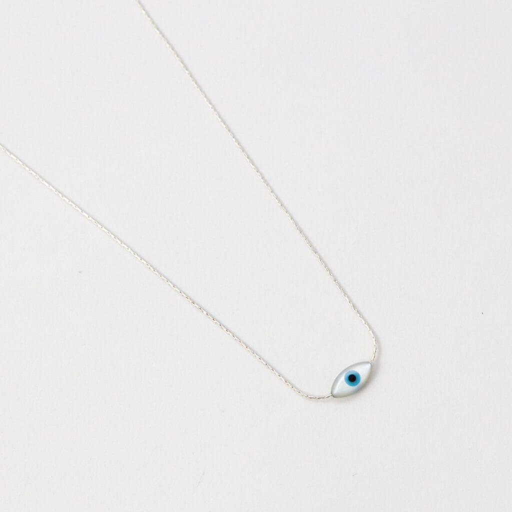EYE SILVER NECKLACE