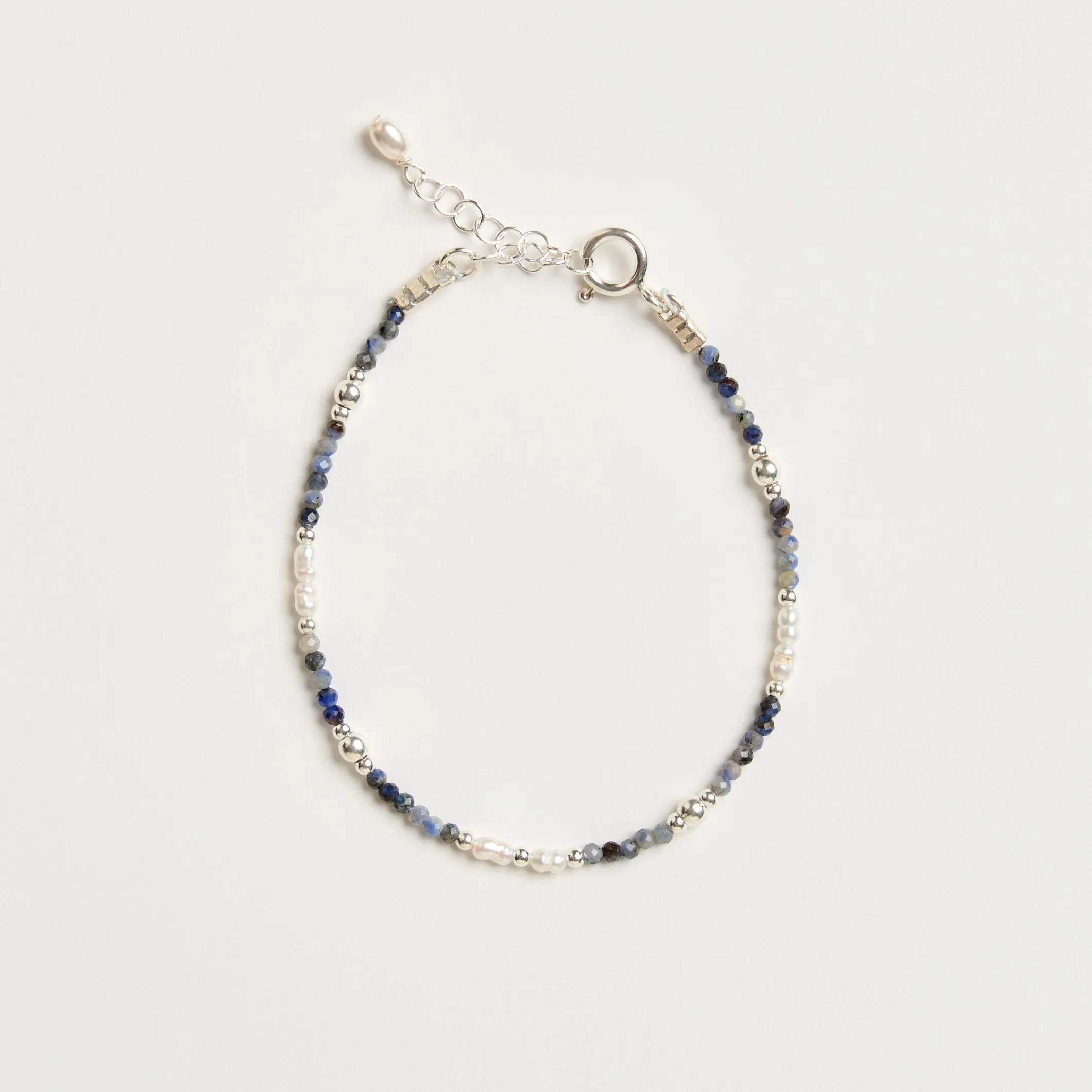ARI SILVER BRACELET