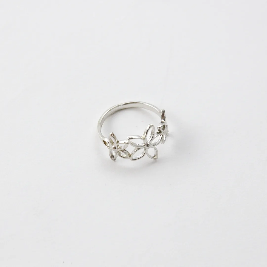FLORA SILVER RING