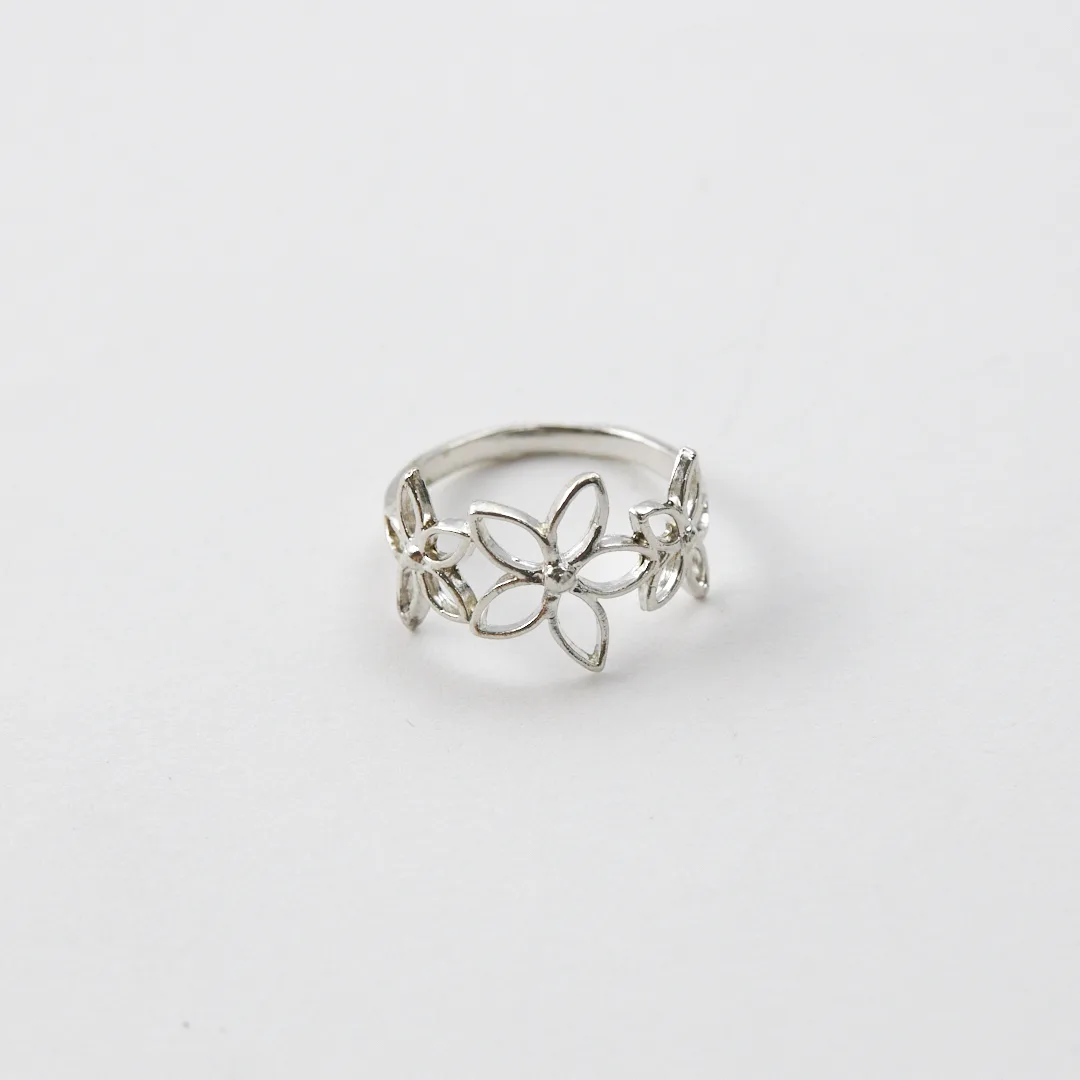 FLORA SILVER RING