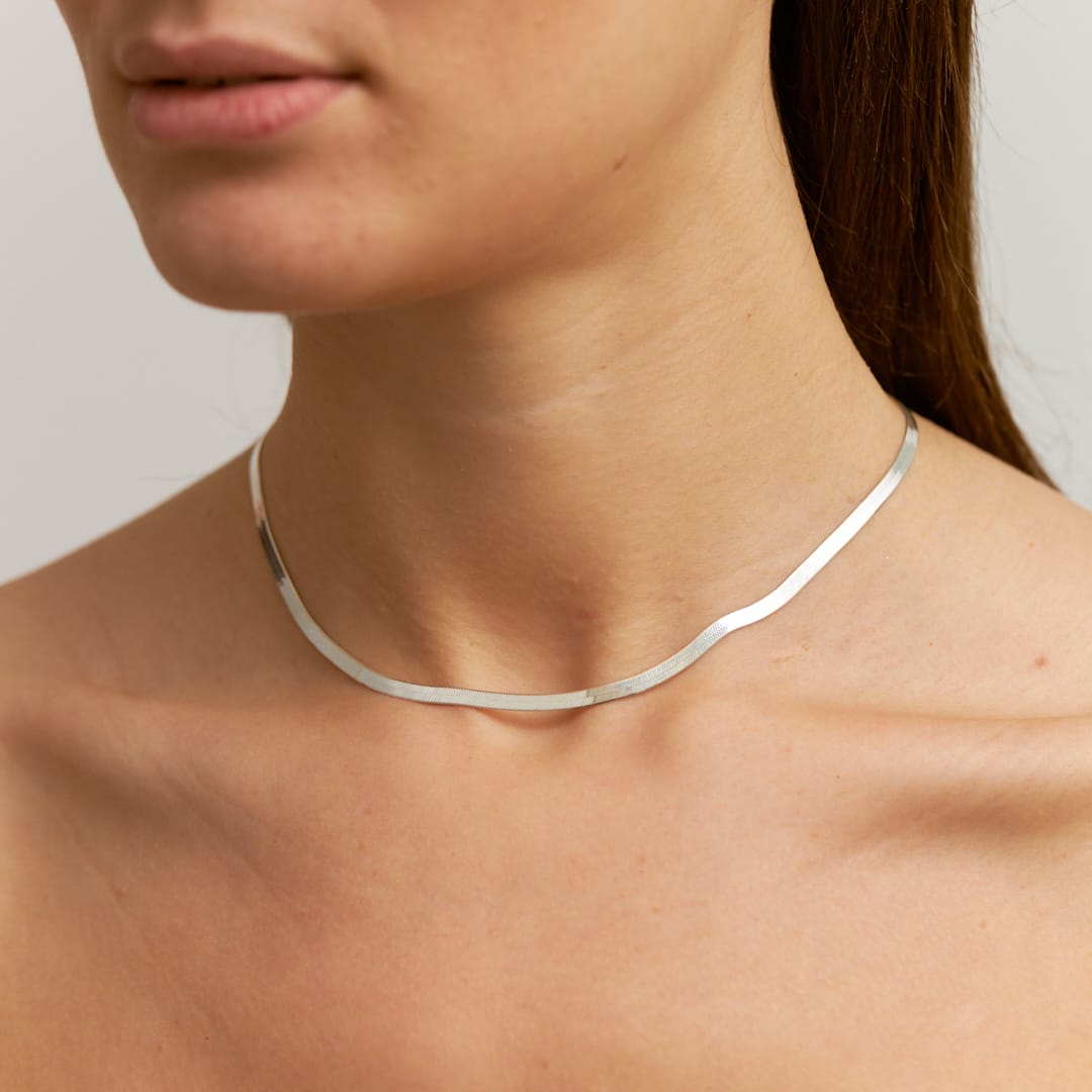 SHIRA SILVER NECKLACE