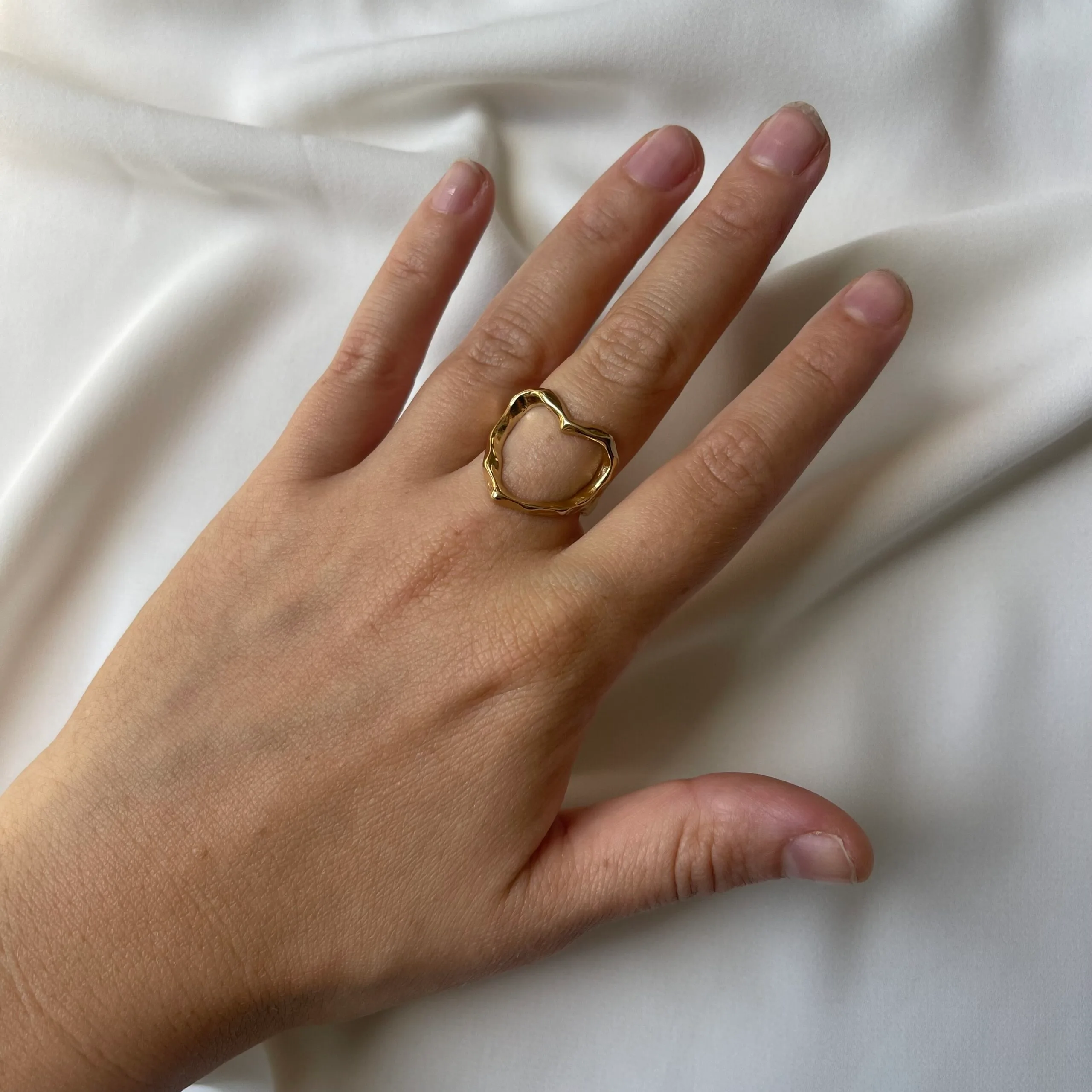 LOVE GOLD RING