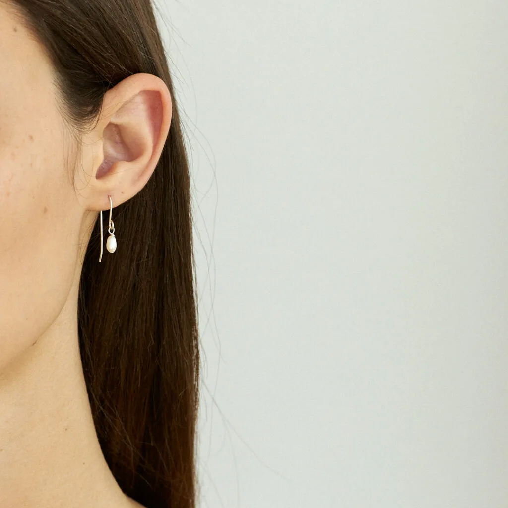 SILVER PEARL EARRINGS