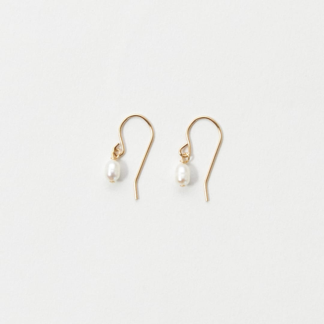GOLD PEARL EARRINGS