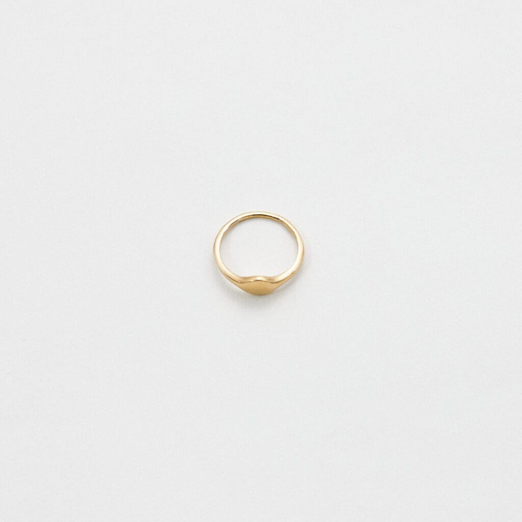MINI SEAL GOLD RING