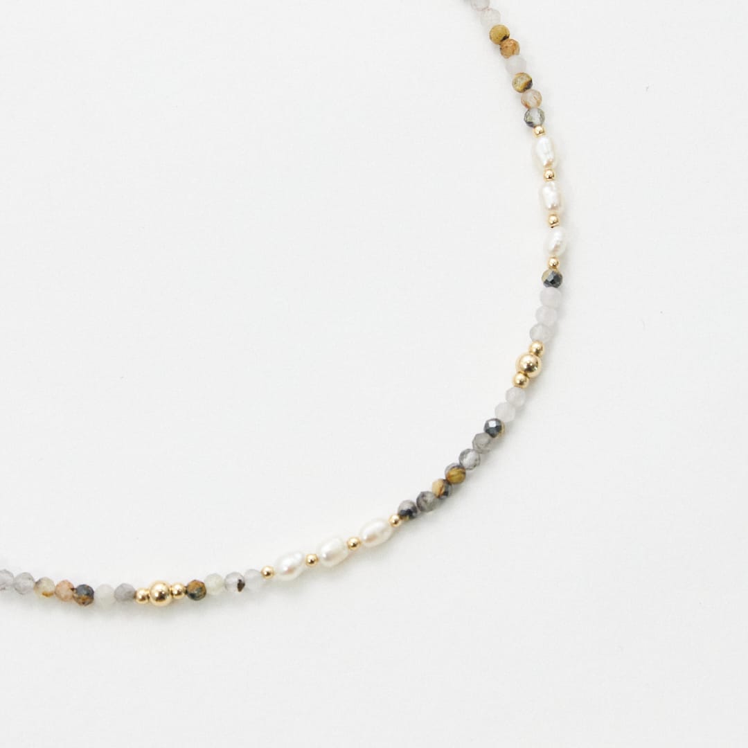 LEO GOLD NECKLACE