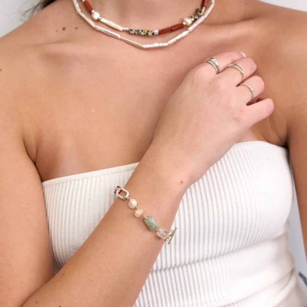 NIA SILVER NECKLACE