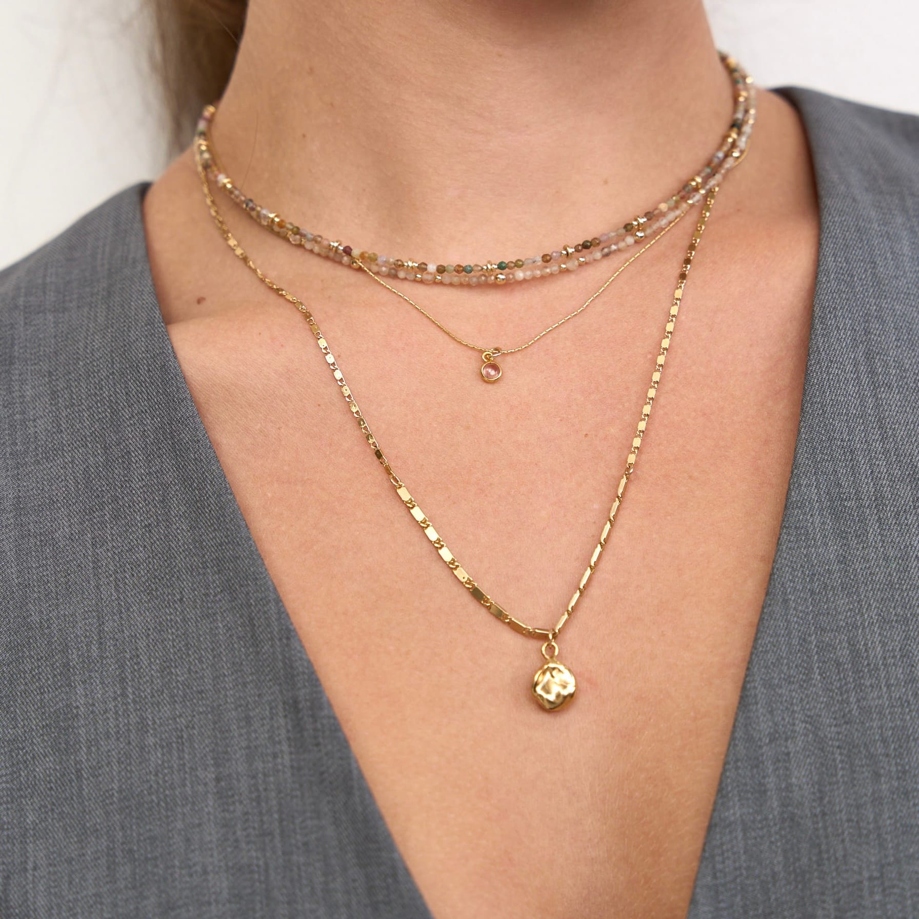EVA GOLD NECKLACE