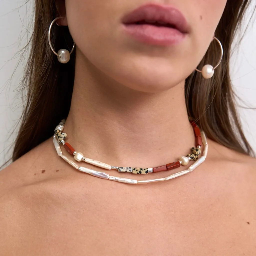 LOVELY NECKLACE IN SILVER