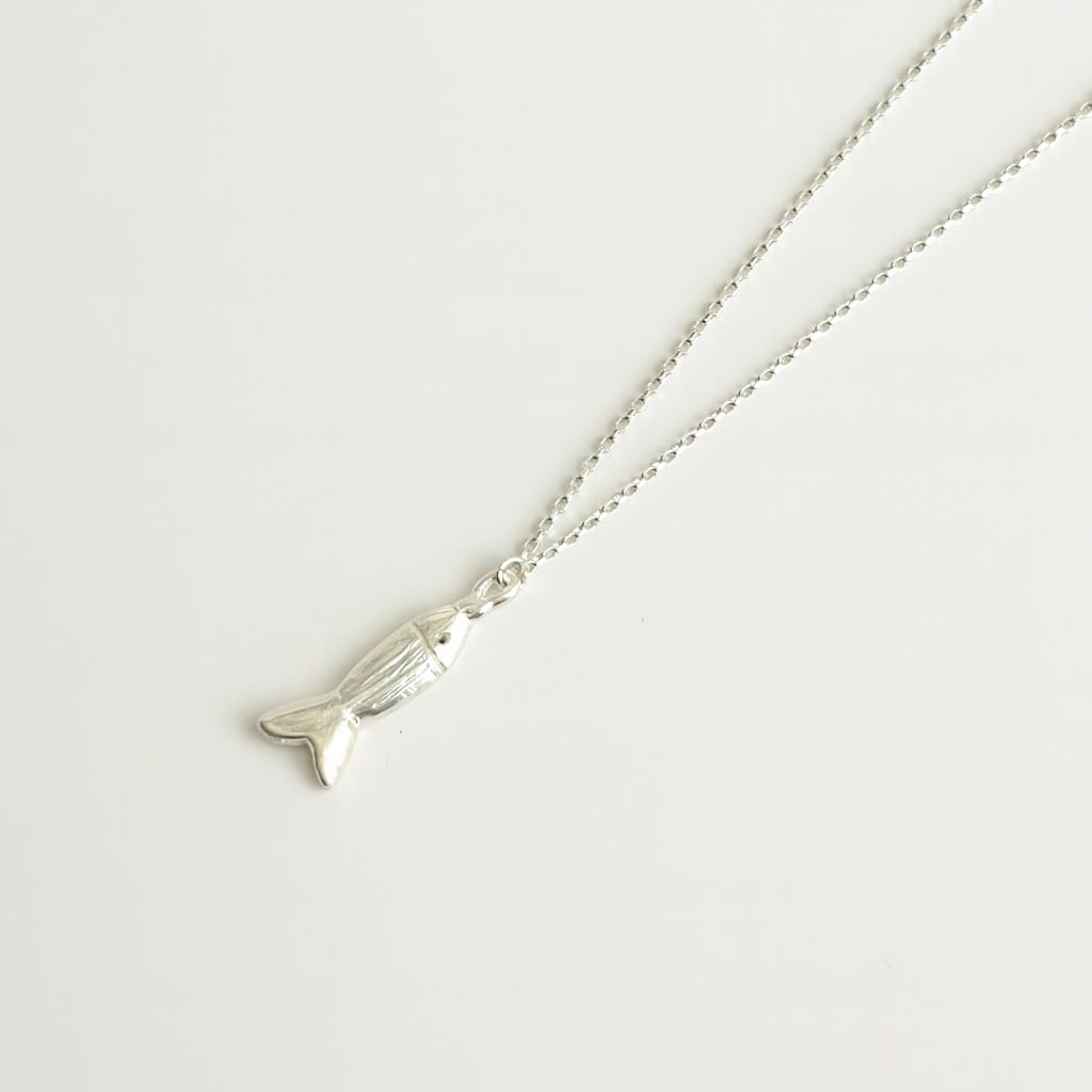 TONNO SILVER NECKLACE