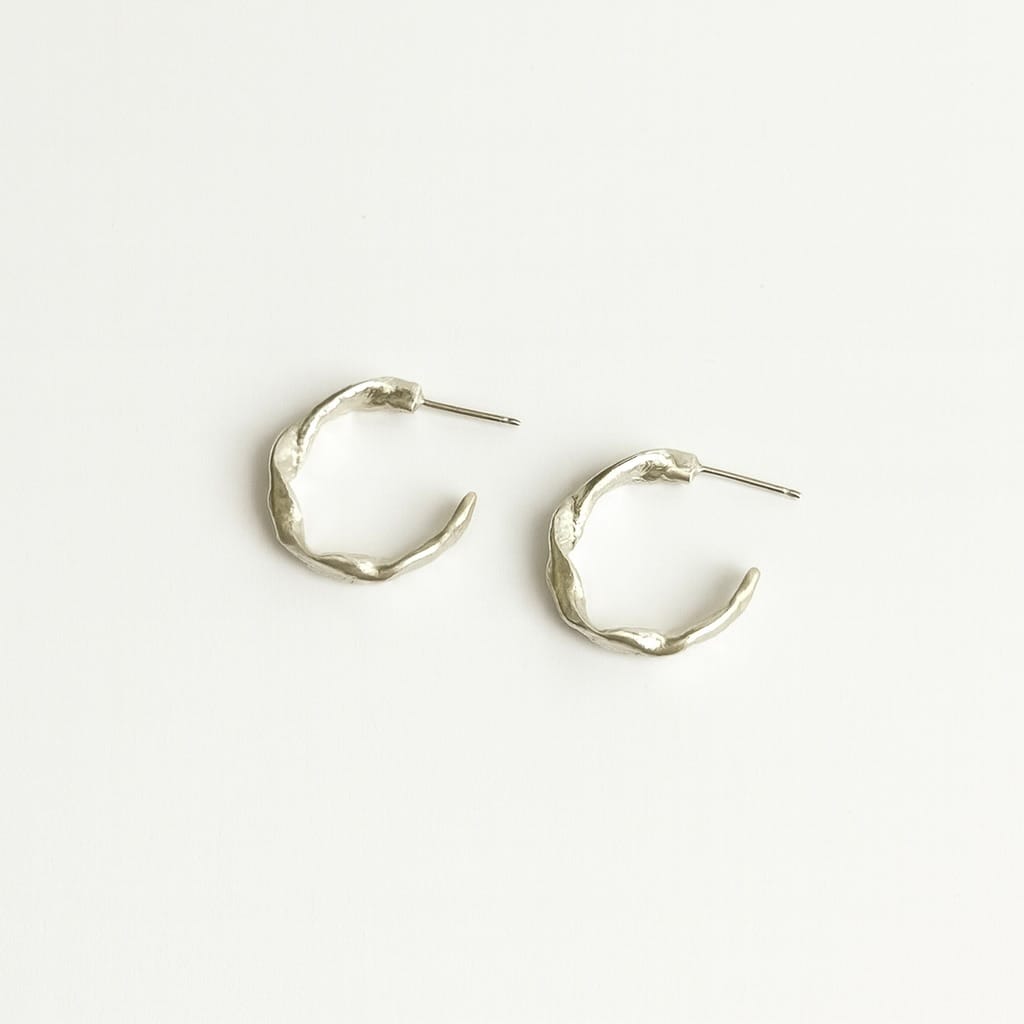 ONDA SILVER EARRINGS