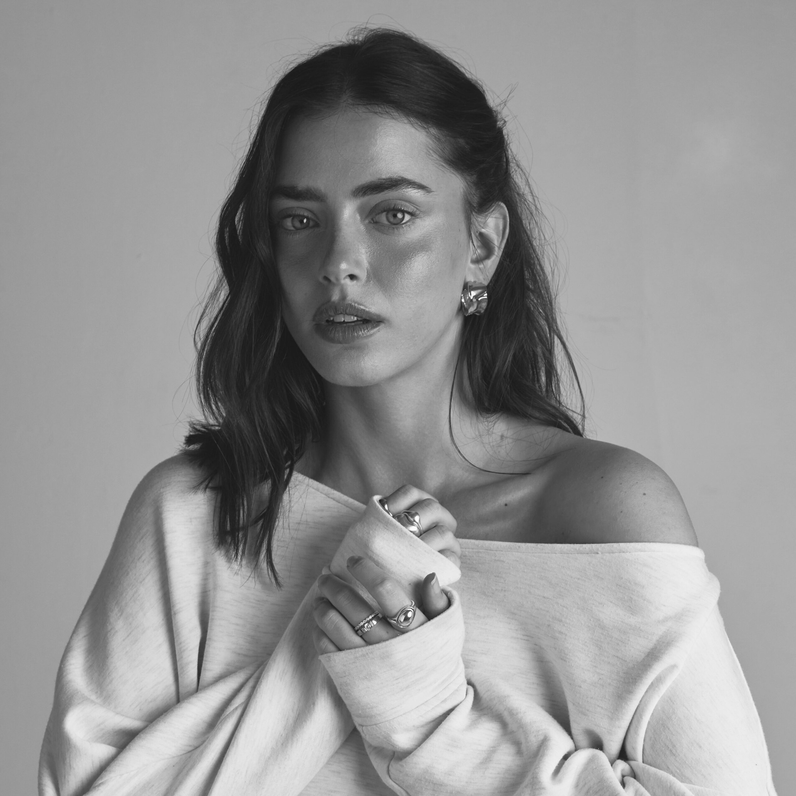 AMIT SILVER EARRINGS