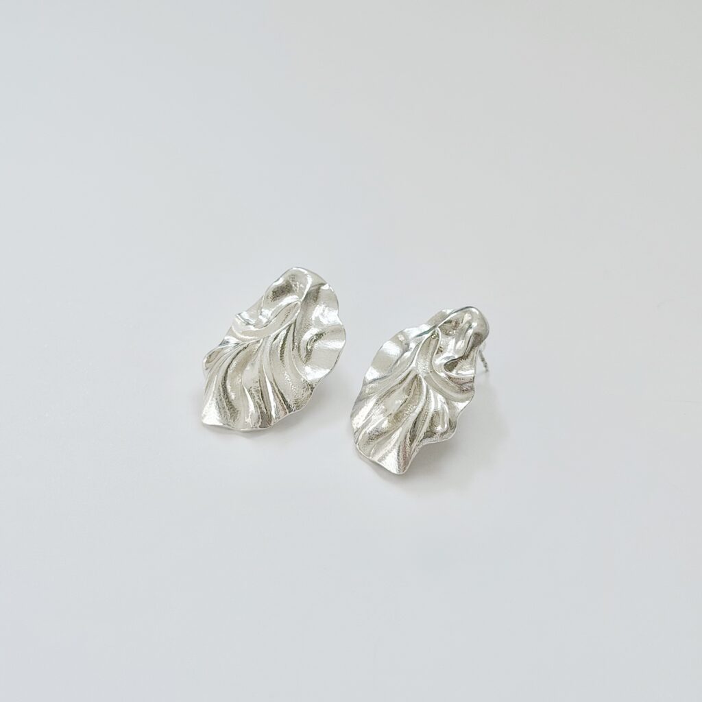 NOFIA SILVER EARRINGS