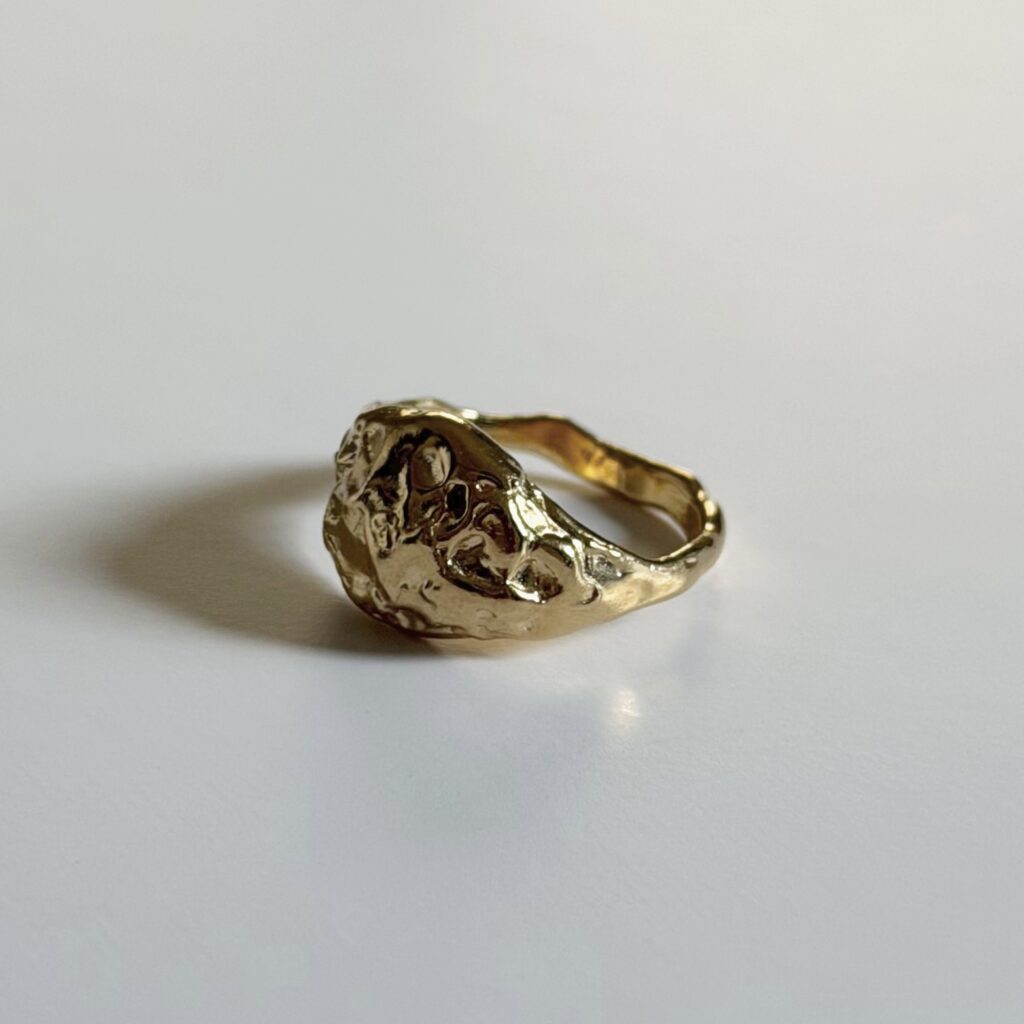 LYA GOLD RING